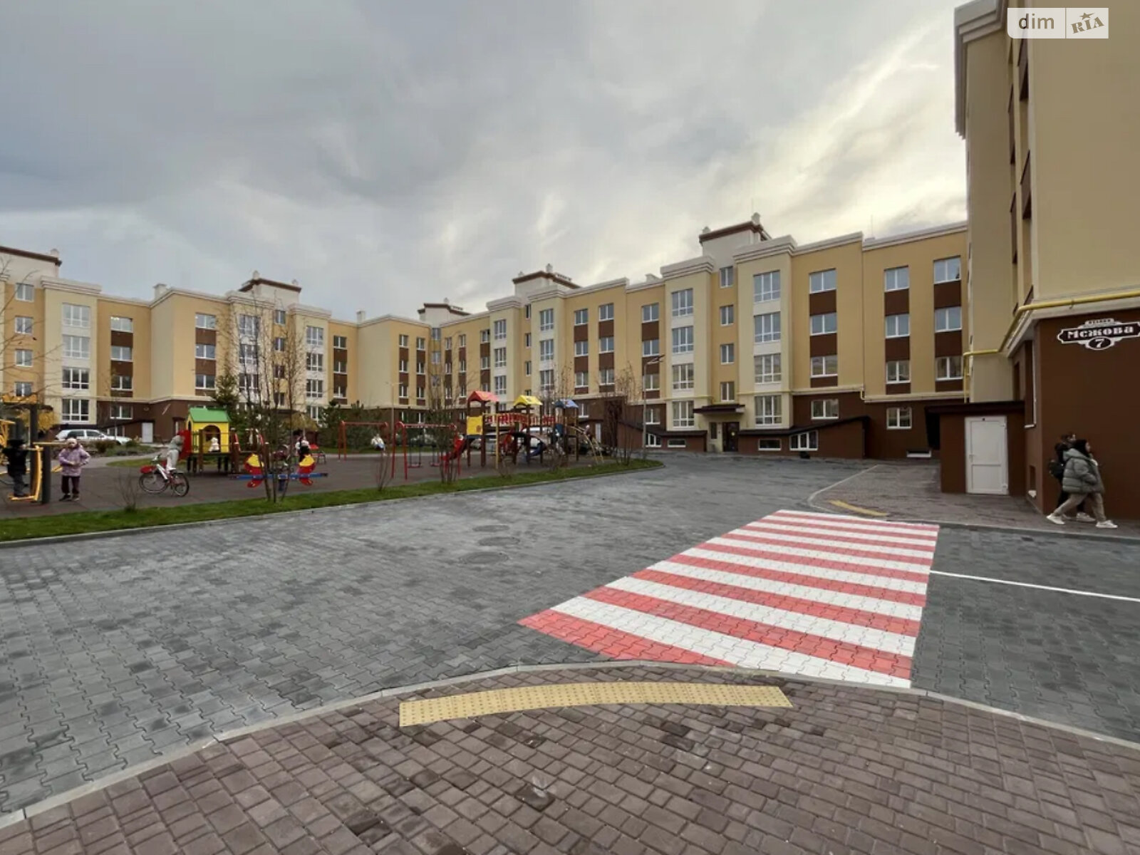 Продаж однокімнатної квартири в Софіївській Борщагівці, на вул. Межова 7, фото 1