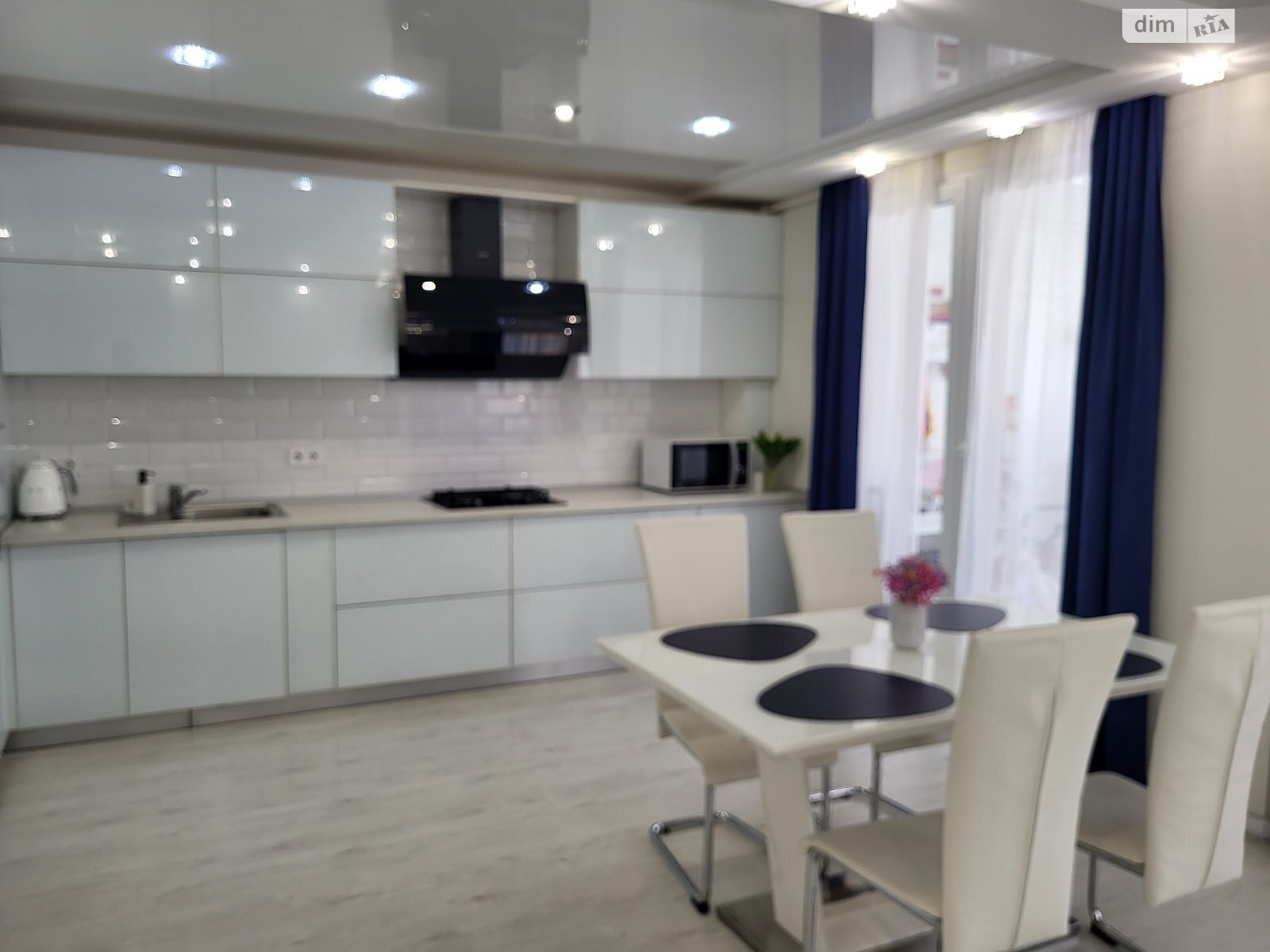 Продаж двокімнатної квартири в Софіївській Борщагівці, на вул. Миру 41, фото 1 Продаж двокімнатної квартири в Софіївській Борщагівці, на вул. Миру 41, фото 1