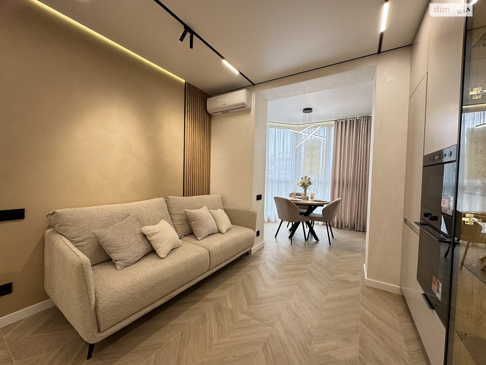 Продажа двухкомнатной квартиры в Софиевской Борщаговке, на ул. Молодёжная 8, фото 1