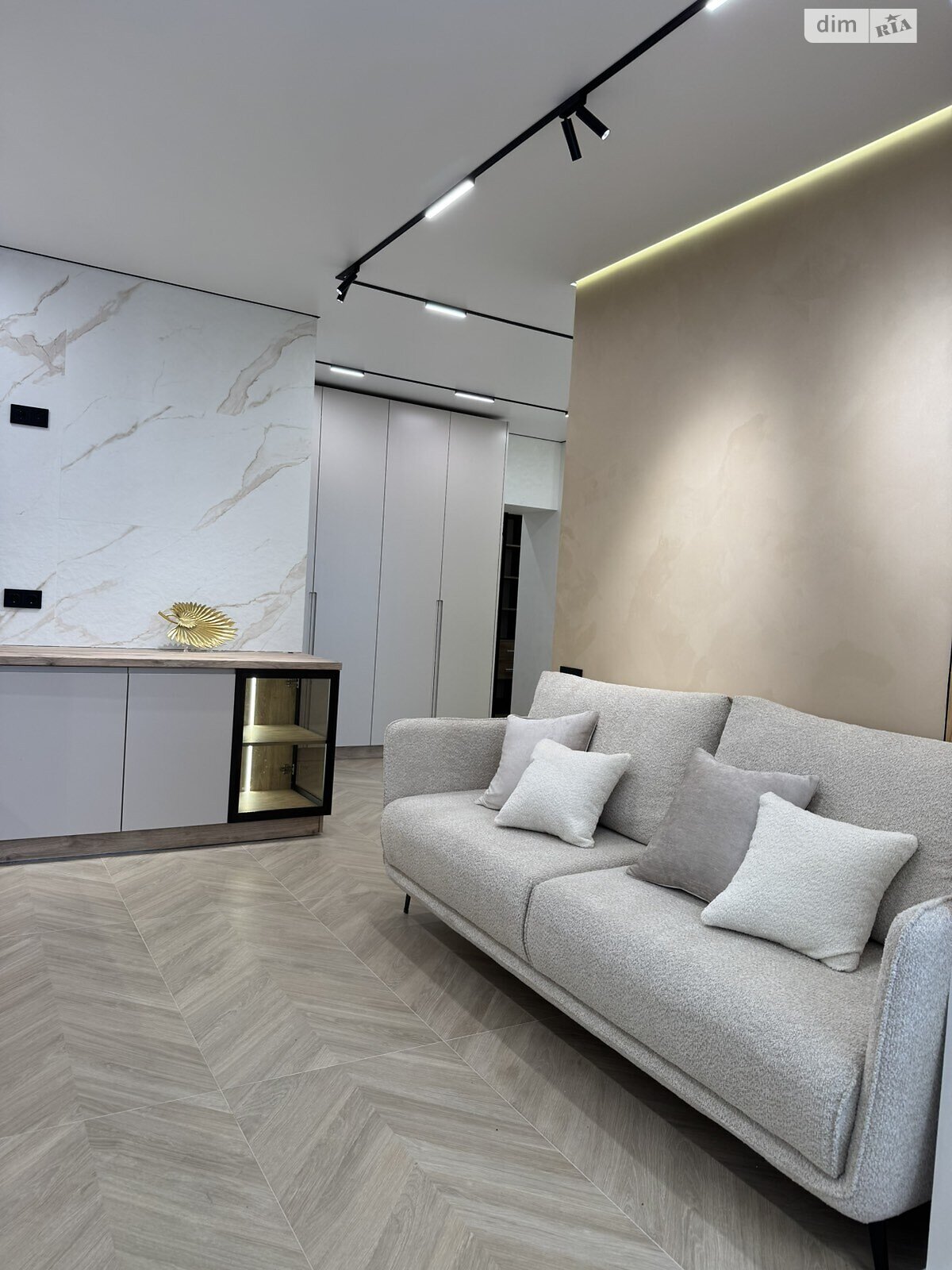 Продажа двухкомнатной квартиры в Софиевской Борщаговке, на ул. Молодёжная 8, фото 1