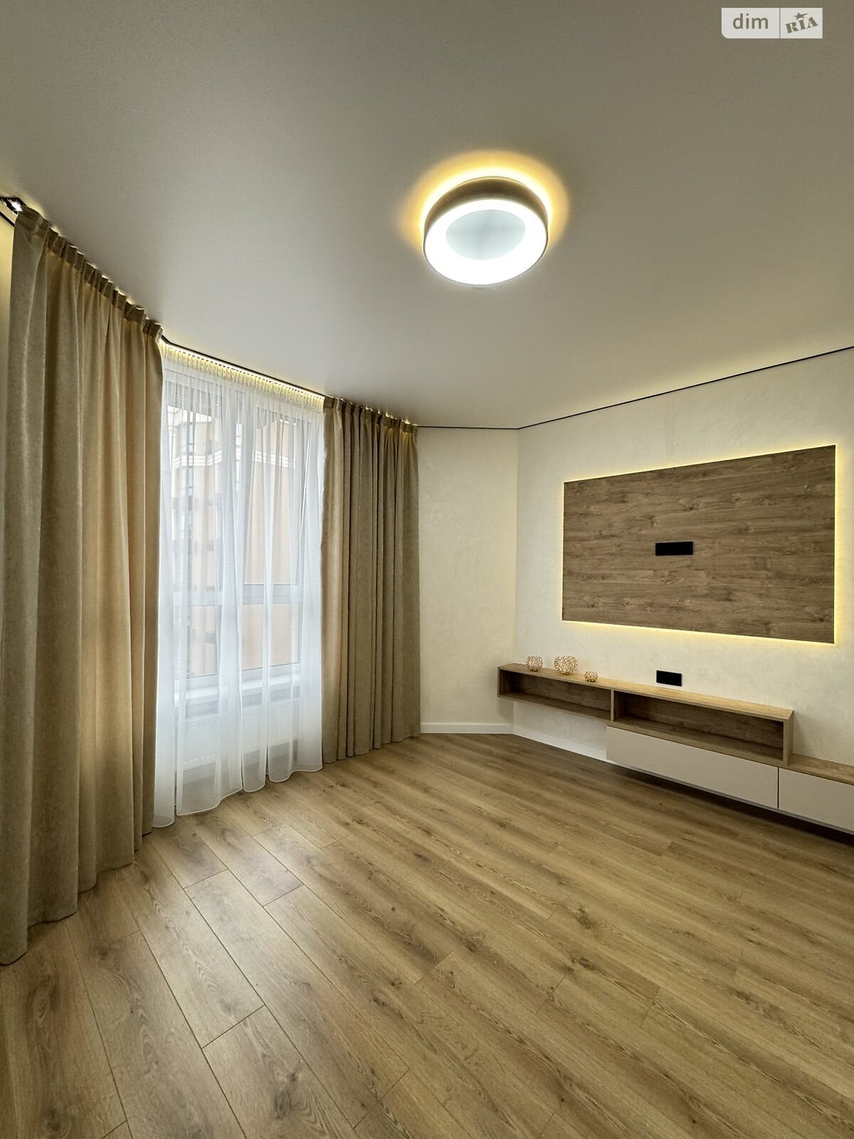 Продажа двухкомнатной квартиры в Софиевской Борщаговке, на ул. Молодёжная 8, фото 1