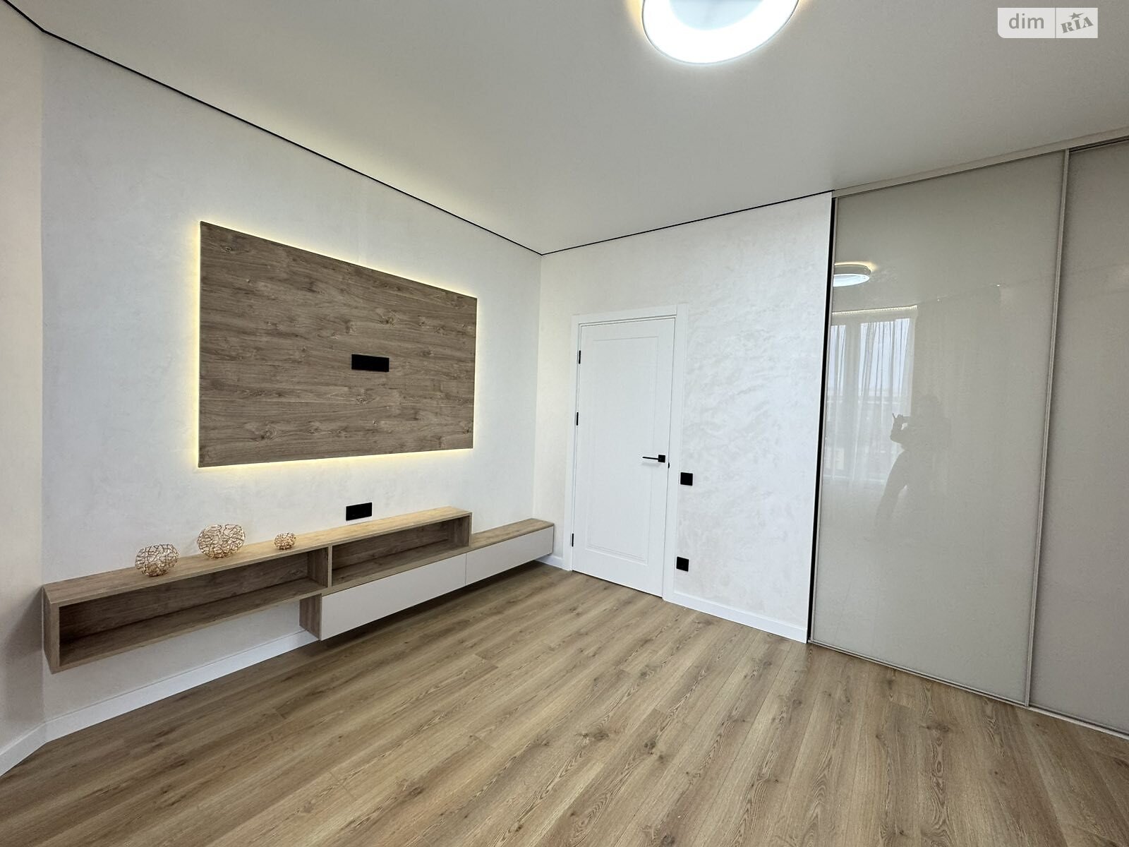 Продажа двухкомнатной квартиры в Софиевской Борщаговке, на ул. Молодёжная 8, фото 1