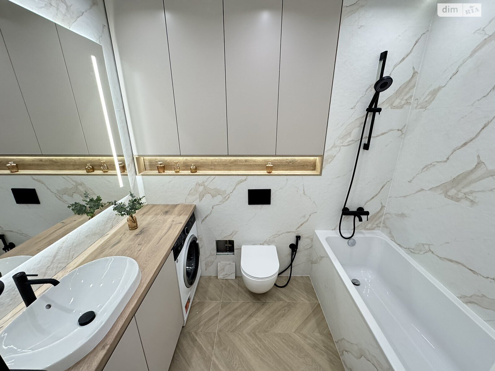 Продажа двухкомнатной квартиры в Софиевской Борщаговке, на ул. Молодёжная 8, фото 1