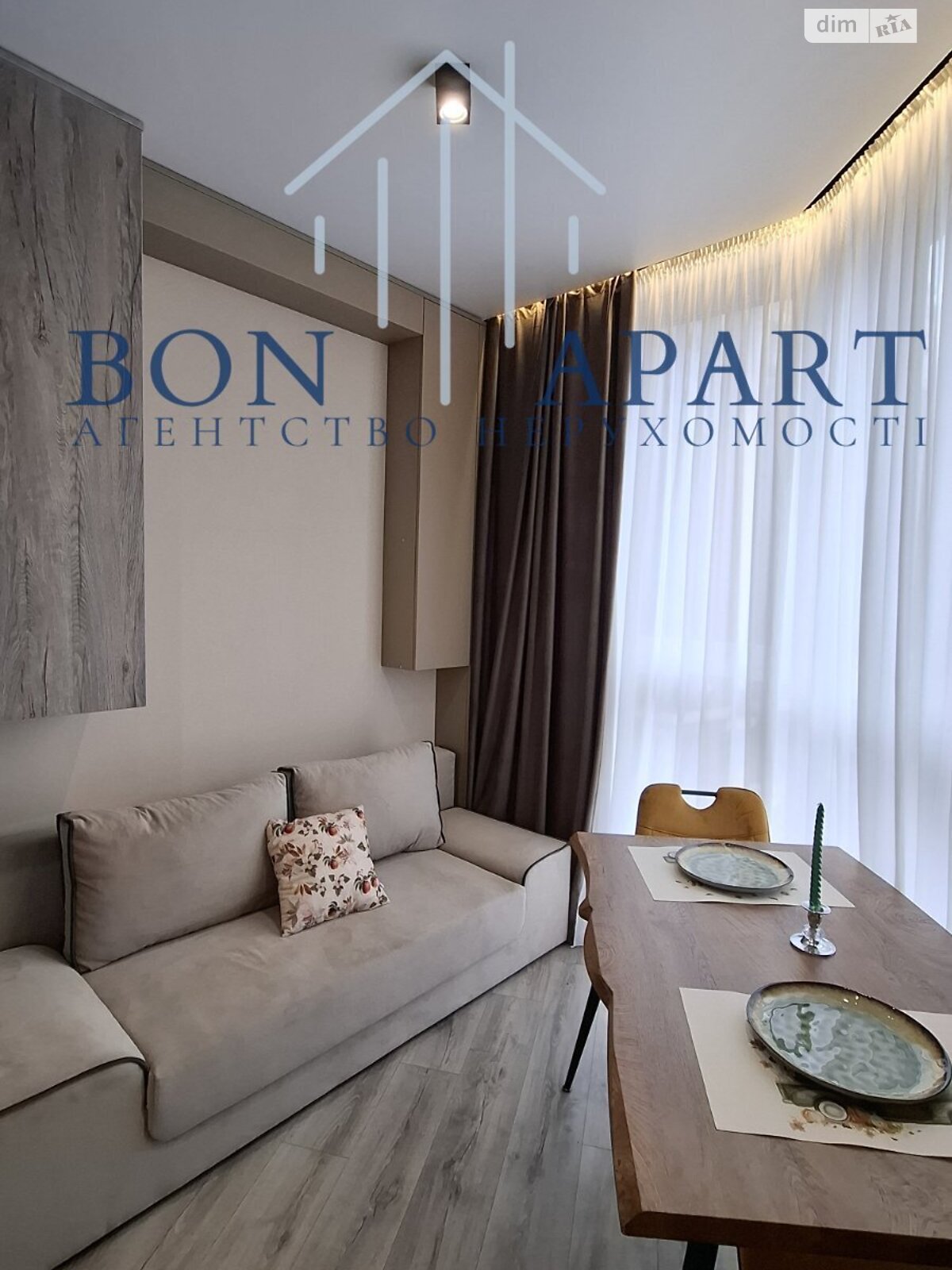 Продаж однокімнатної квартири в Софіївській Борщагівці, на вул. Молодіжна 10, фото 1