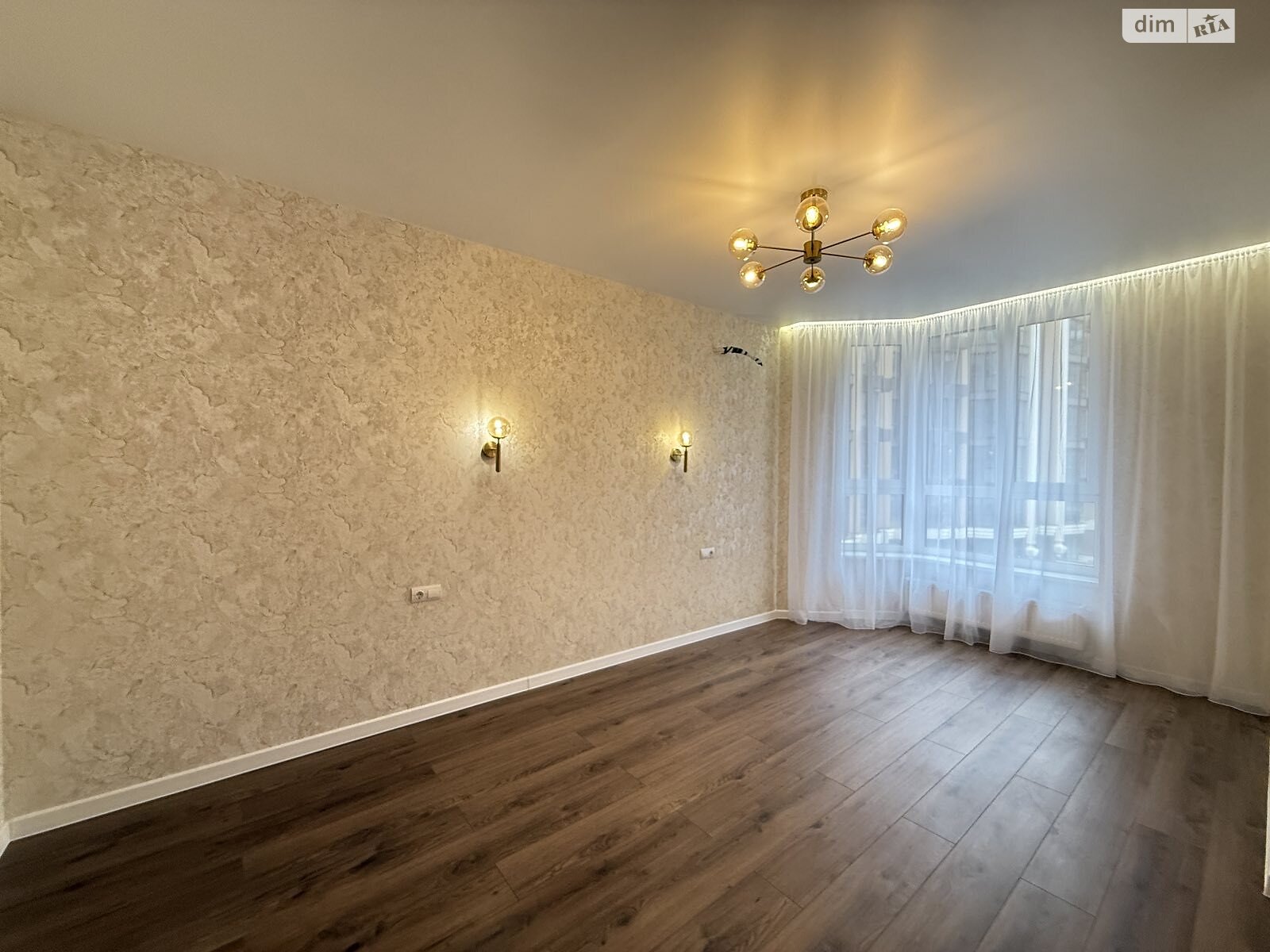 Продаж однокімнатної квартири в Софіївській Борщагівці, на вул. Молодіжна 10, фото 1