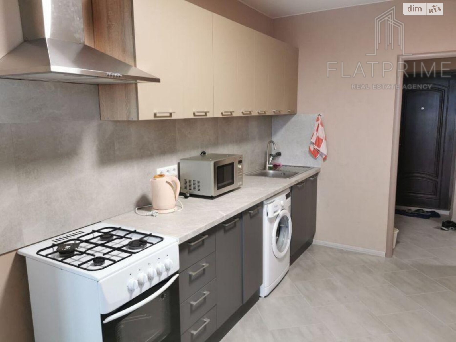 Продажа трехкомнатной квартиры в Софиевской Борщаговке, на ул. Ольги Кобылянской 5Б, фото 1 Продажа трехкомнатной квартиры в Софиевской Борщаговке, на ул. Ольги Кобылянской 5Б, фото 1