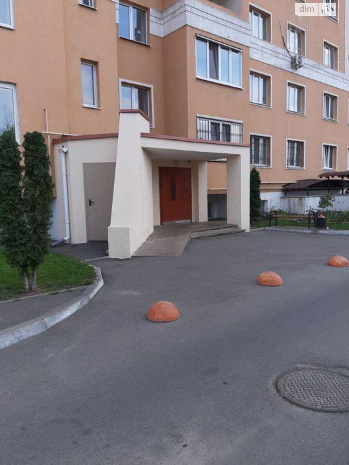 Продажа трехкомнатной квартиры в Софиевской Борщаговке, на ул. Ольги Кобылянской 5Б, фото 1 Продажа трехкомнатной квартиры в Софиевской Борщаговке, на ул. Ольги Кобылянской 5Б, фото 1