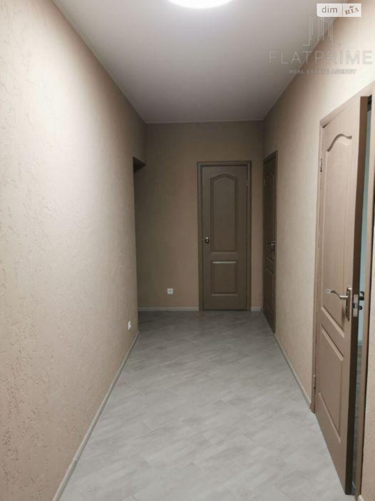 Продажа трехкомнатной квартиры в Софиевской Борщаговке, на ул. Ольги Кобылянской 5Б, фото 1 Продажа трехкомнатной квартиры в Софиевской Борщаговке, на ул. Ольги Кобылянской 5Б, фото 1