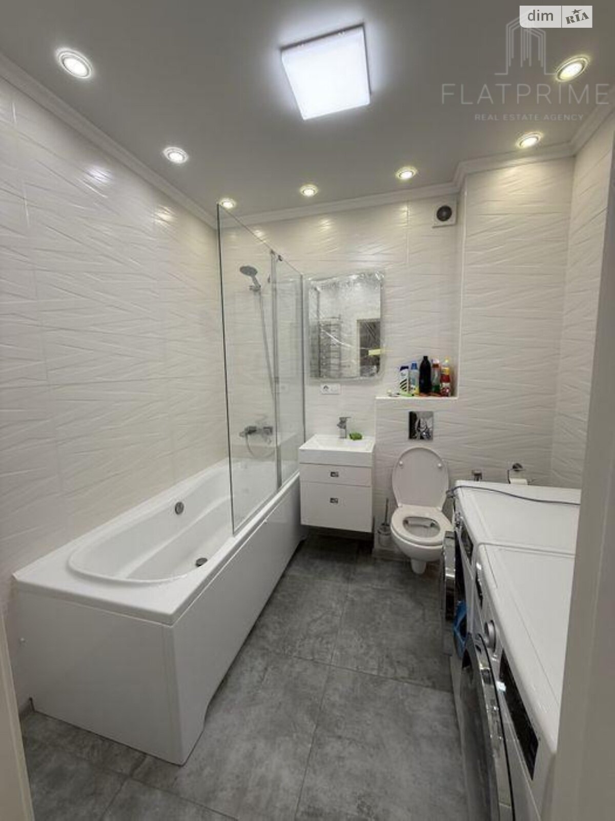 Продажа двухкомнатной квартиры в Софиевской Борщаговке, на ул. Петровская, фото 1 Продажа двухкомнатной квартиры в Софиевской Борщаговке, на ул. Петровская, фото 1