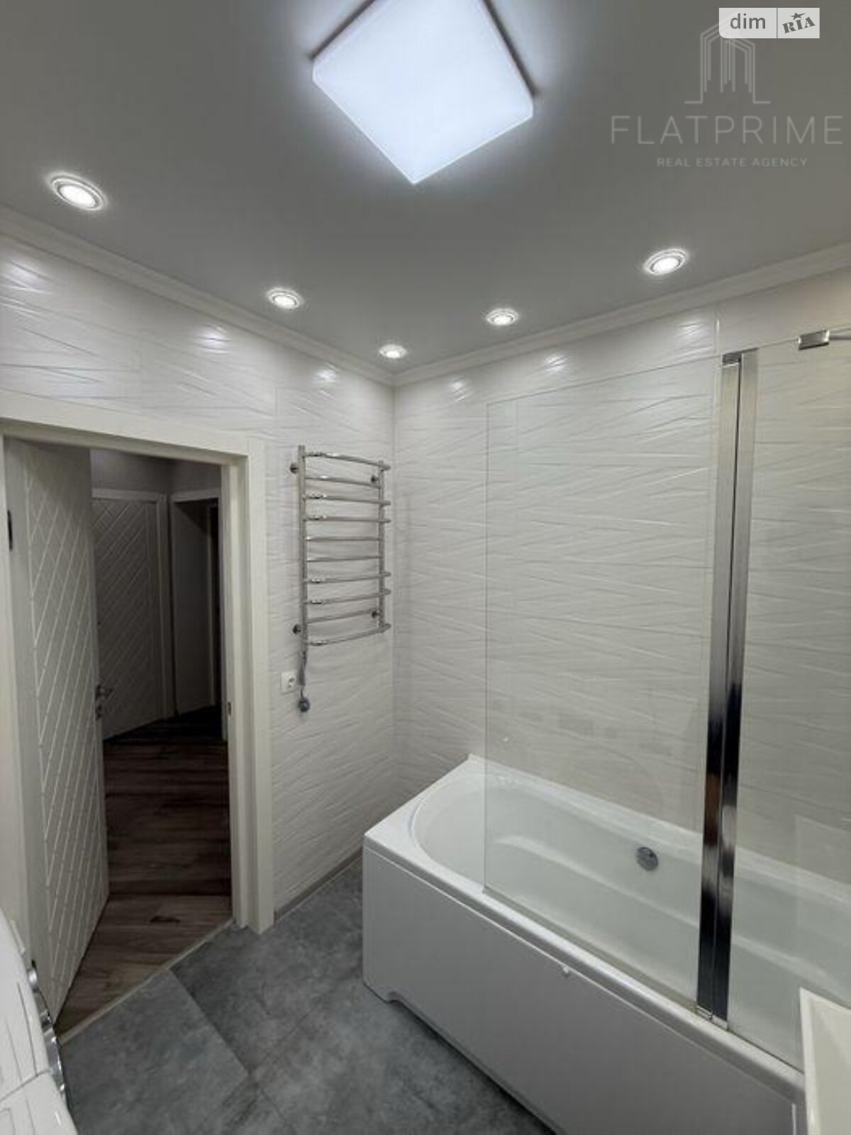 Продажа двухкомнатной квартиры в Софиевской Борщаговке, на ул. Петровская, фото 1 Продажа двухкомнатной квартиры в Софиевской Борщаговке, на ул. Петровская, фото 1