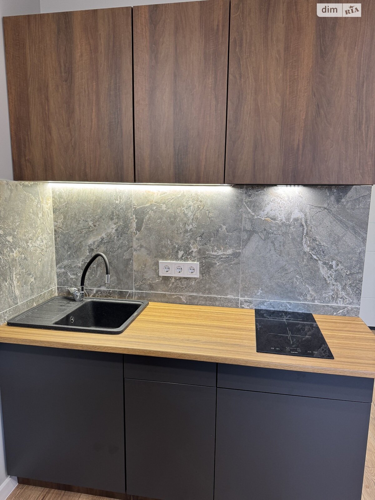 Продаж однокімнатної квартири в Софіївській Борщагівці, на вул. Пшенична 51, фото 1 Продаж однокімнатної квартири в Софіївській Борщагівці, на вул. Пшенична 51, фото 1