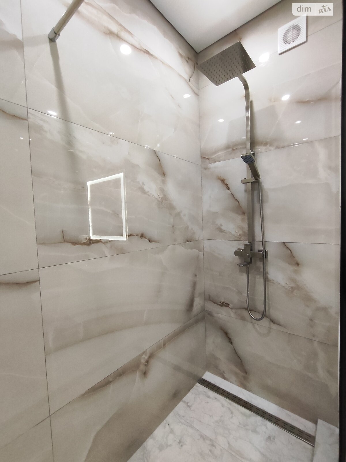 Продажа однокомнатной квартиры в Софиевской Борщаговке, на ул. Радостная 6, фото 1