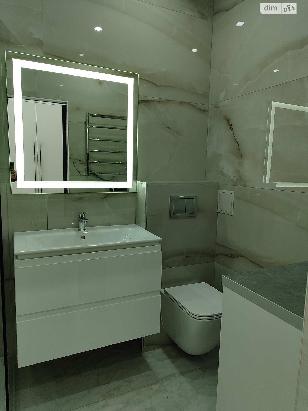 Продажа однокомнатной квартиры в Софиевской Борщаговке, на ул. Радостная 6, фото 1