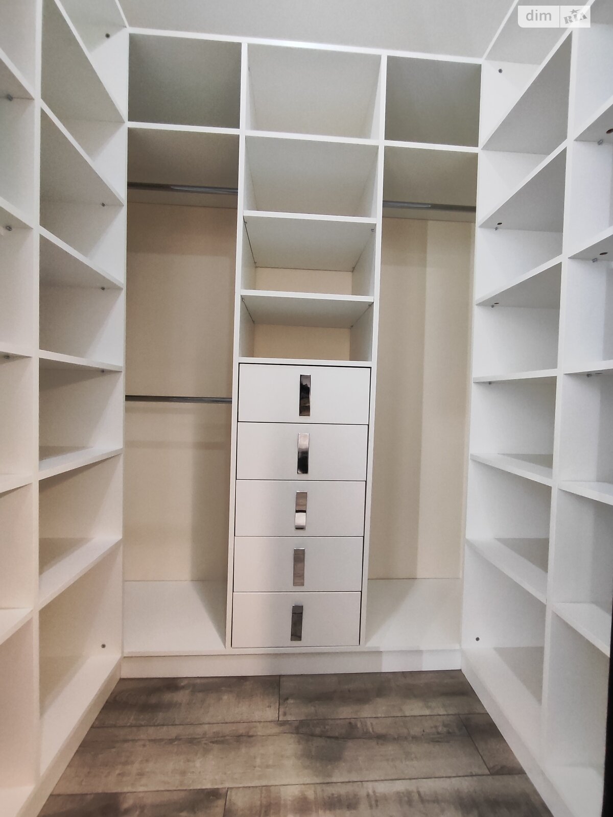 Продажа однокомнатной квартиры в Софиевской Борщаговке, на ул. Радостная 6, фото 1