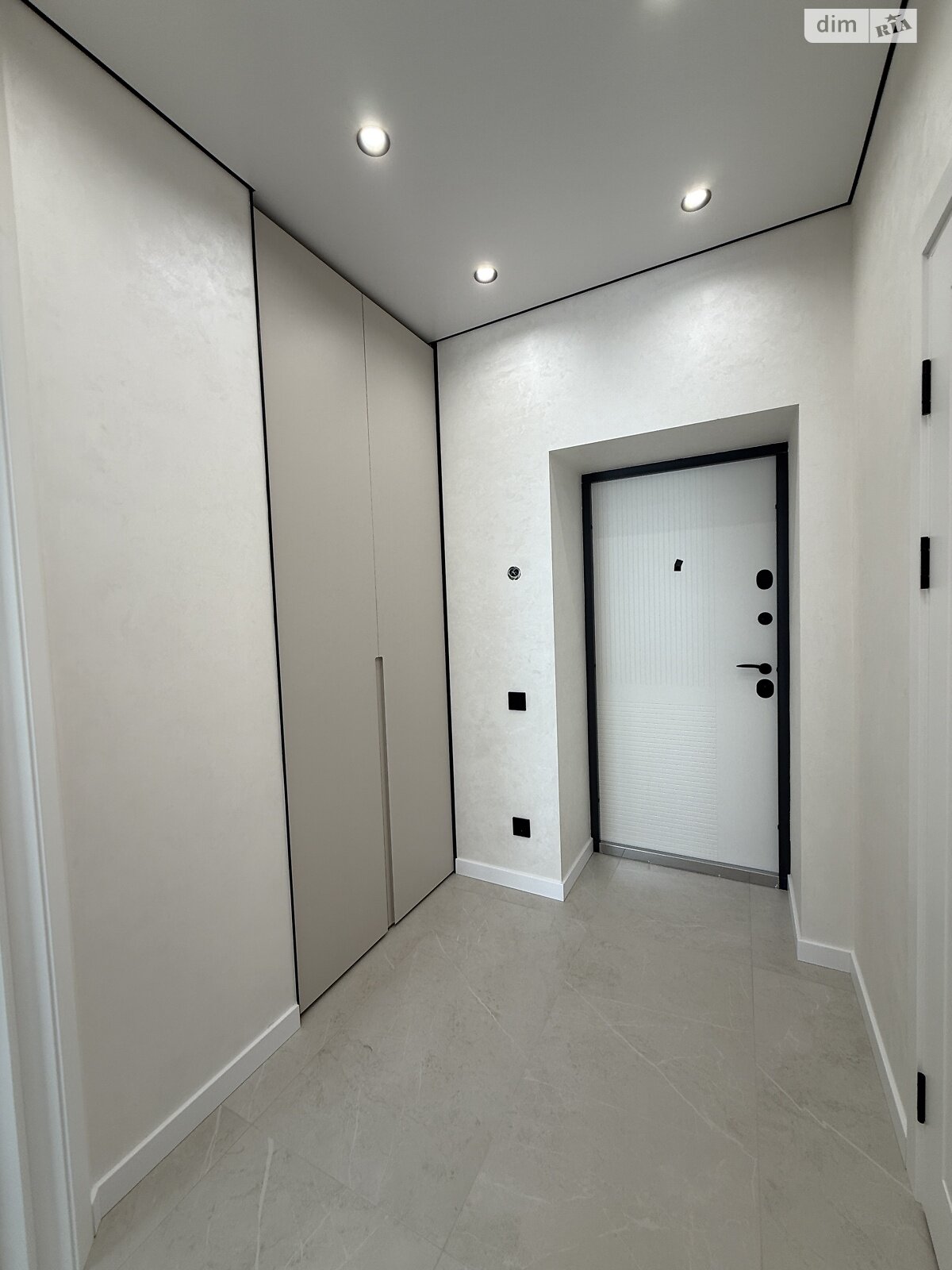 Продажа однокомнатной квартиры в Софиевской Борщаговке, на ул. Радостная 4, фото 1 Продажа однокомнатной квартиры в Софиевской Борщаговке, на ул. Радостная 4, фото 1