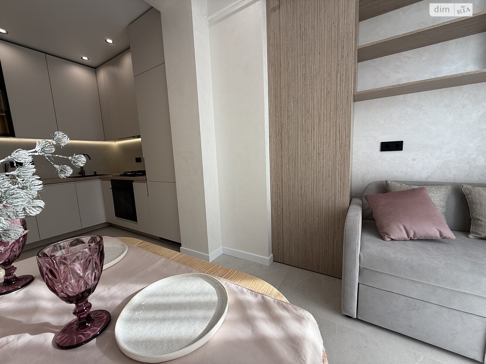 Продажа однокомнатной квартиры в Софиевской Борщаговке, на ул. Радостная 4, фото 1 Продажа однокомнатной квартиры в Софиевской Борщаговке, на ул. Радостная 4, фото 1