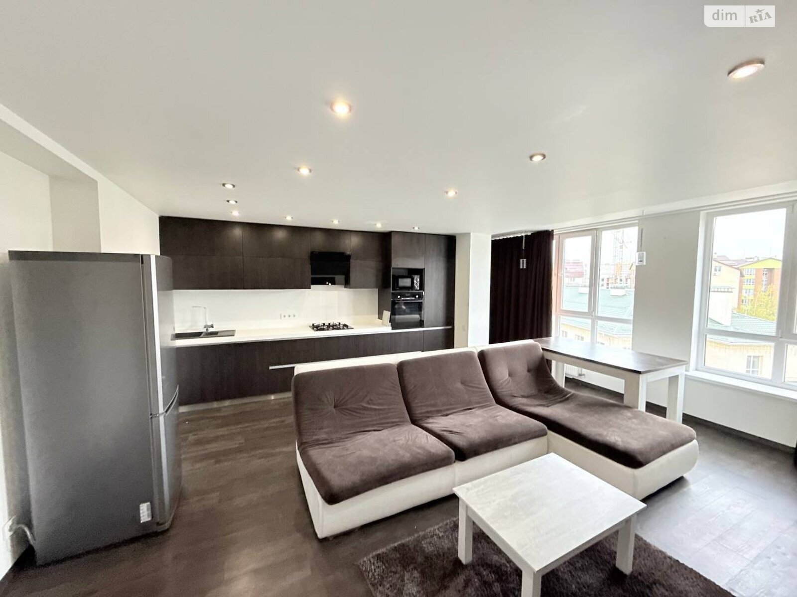 Продаж трикімнатної квартири в Софіївській Борщагівці, на вул. Райдужна 147, фото 1 Продаж трикімнатної квартири в Софіївській Борщагівці, на вул. Райдужна 147, фото 1