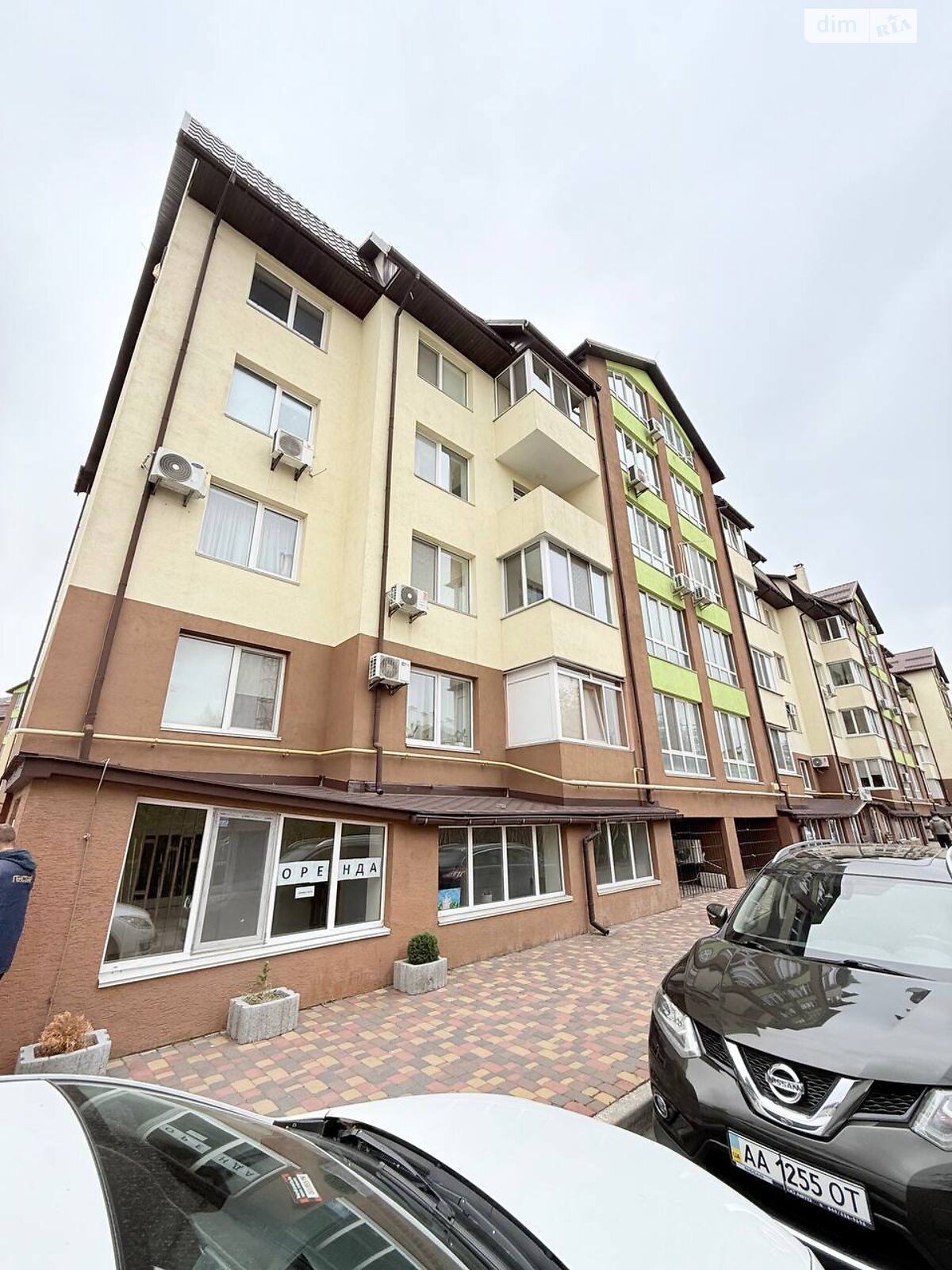 Продаж трикімнатної квартири в Софіївській Борщагівці, на вул. Райдужна 147, фото 1