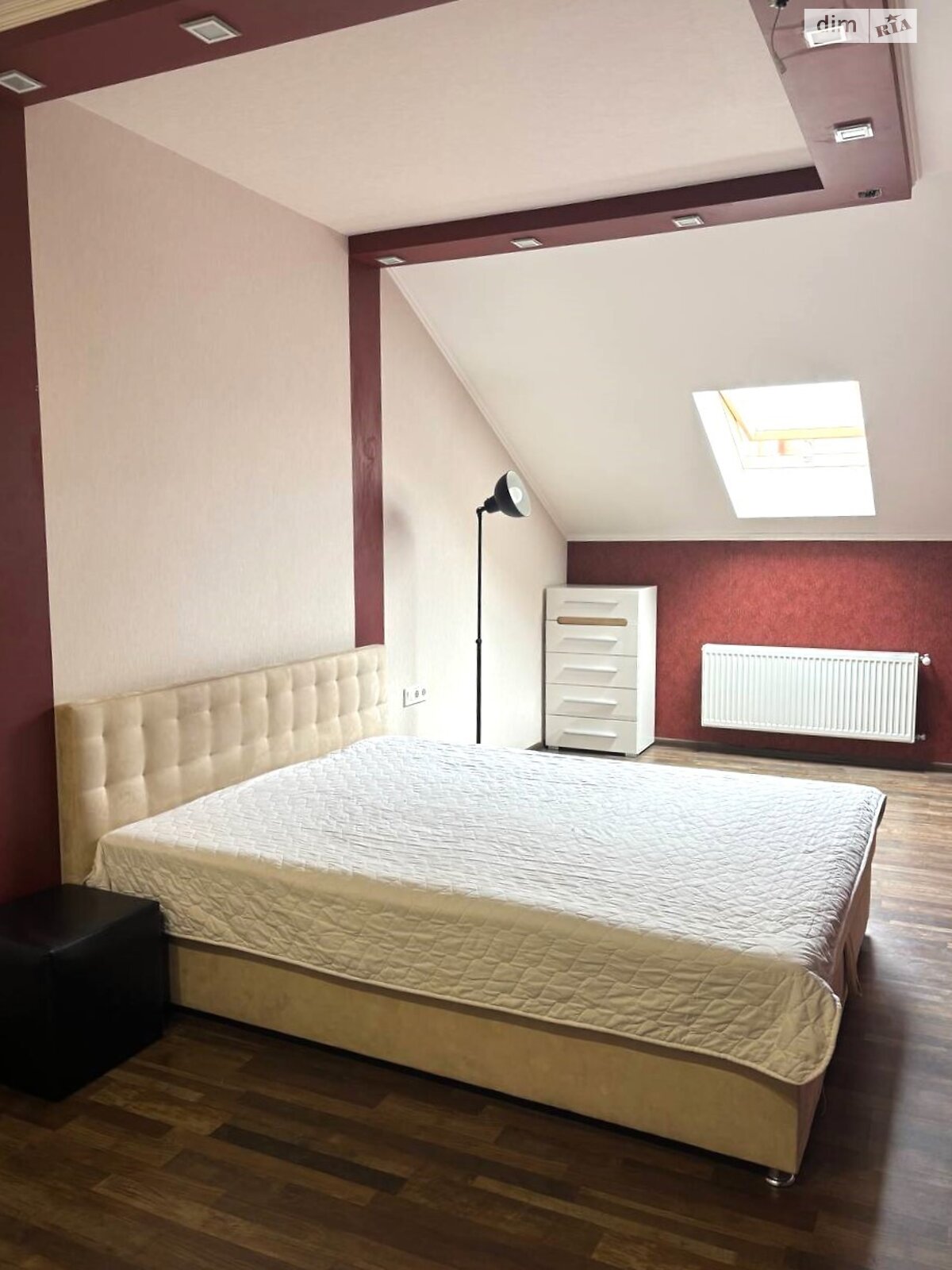 Продаж чотирикімнатної квартири в Софіївській Борщагівці, на вул. Райдужна 100, фото 1 Продаж чотирикімнатної квартири в Софіївській Борщагівці, на вул. Райдужна 100, фото 1