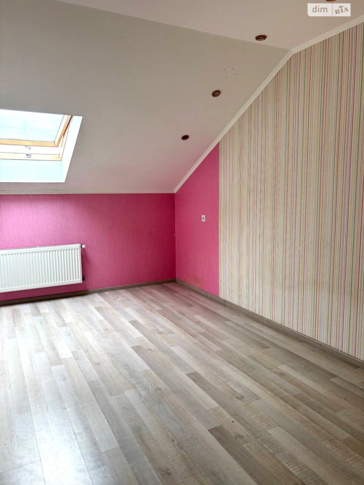 Продаж чотирикімнатної квартири в Софіївській Борщагівці, на вул. Райдужна 100, фото 1 Продаж чотирикімнатної квартири в Софіївській Борщагівці, на вул. Райдужна 100, фото 1