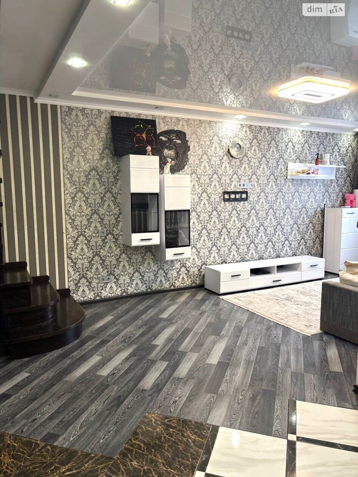 Продаж чотирикімнатної квартири в Софіївській Борщагівці, на вул. Райдужна 100, фото 1 Продаж чотирикімнатної квартири в Софіївській Борщагівці, на вул. Райдужна 100, фото 1