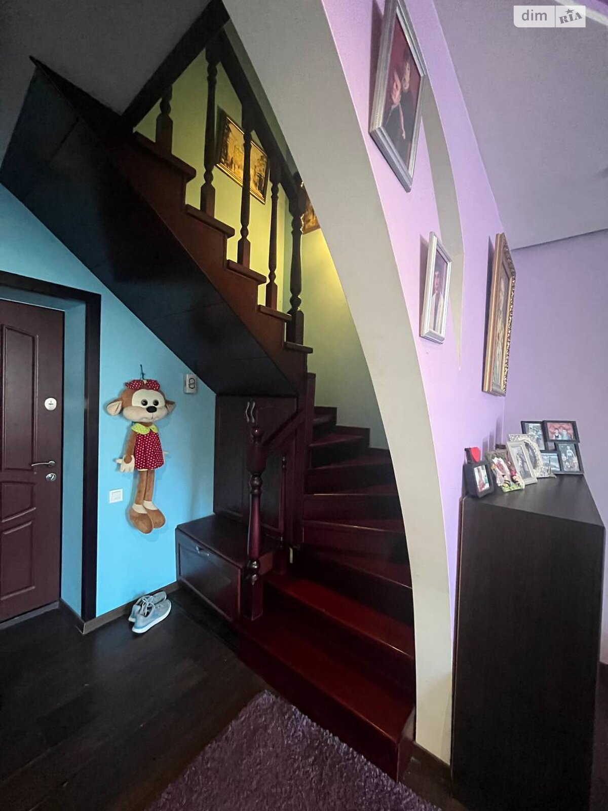 Продажа трехкомнатной квартиры в Софиевской Борщаговке, на ул. Сагайдачного 16, фото 1 Продажа трехкомнатной квартиры в Софиевской Борщаговке, на ул. Сагайдачного 16, фото 1