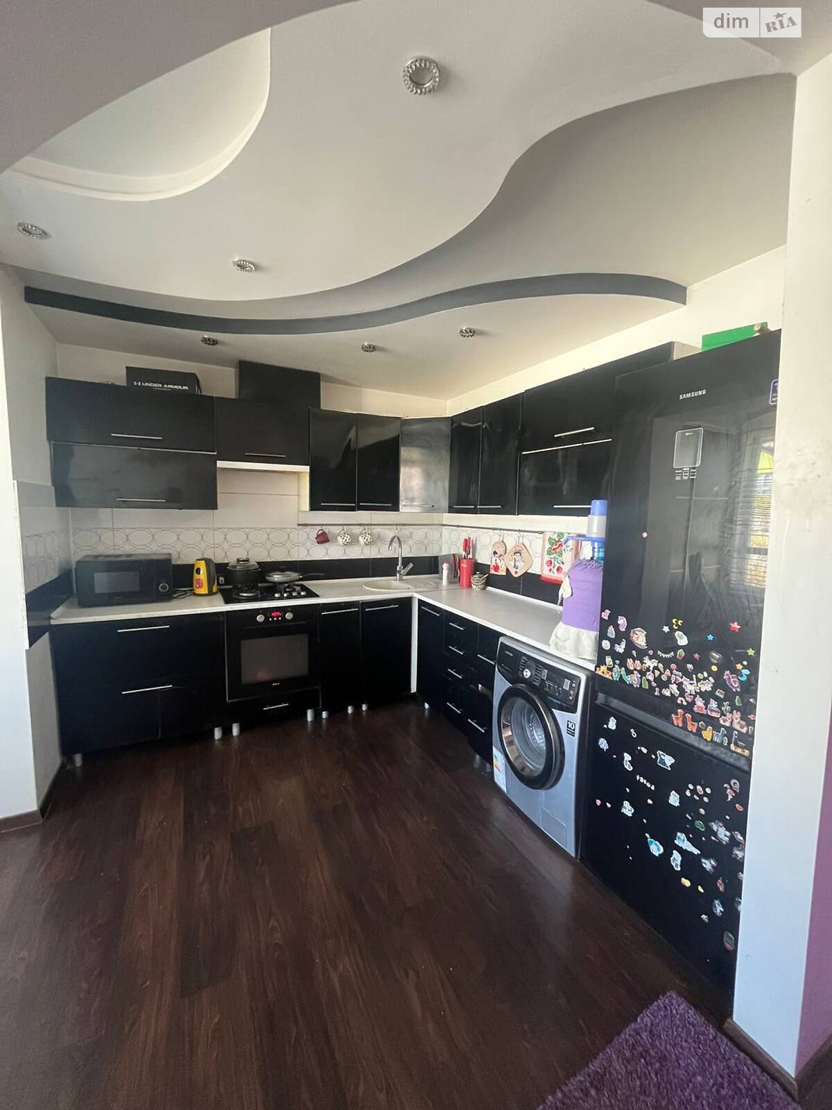 Продажа трехкомнатной квартиры в Софиевской Борщаговке, на ул. Сагайдачного 16, фото 1 Продажа трехкомнатной квартиры в Софиевской Борщаговке, на ул. Сагайдачного 16, фото 1