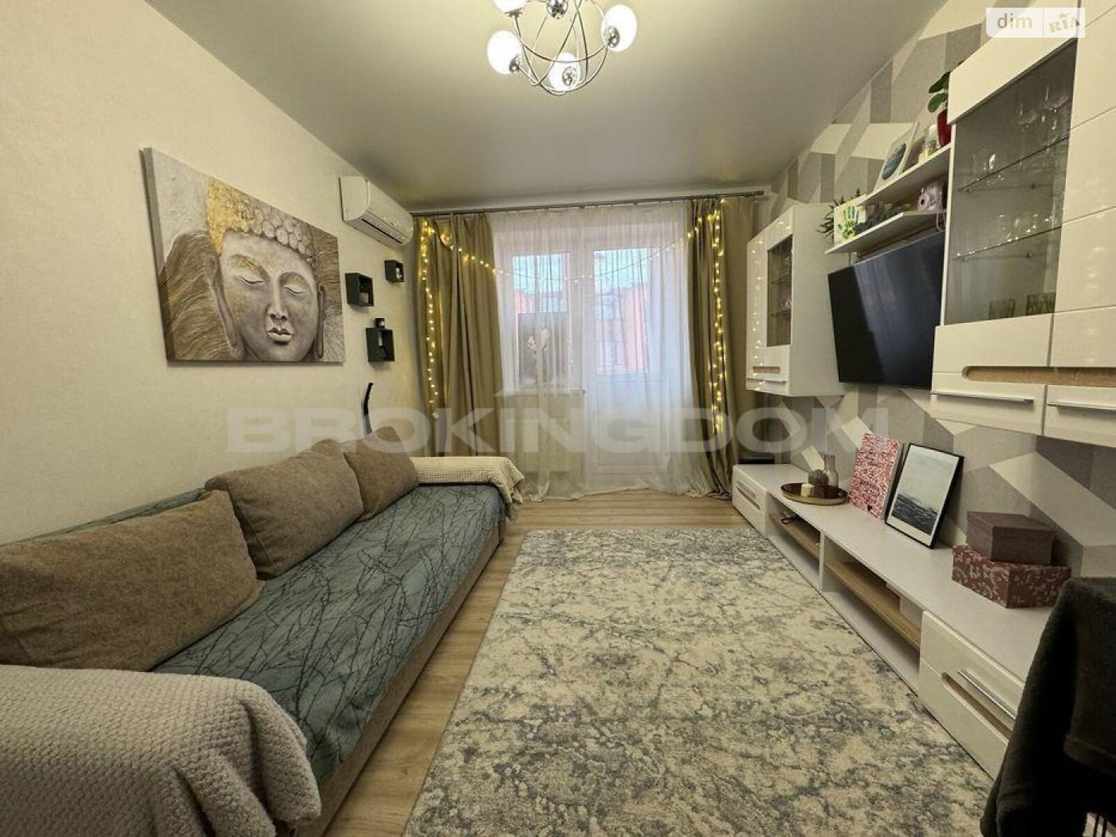 Продажа двухкомнатной квартиры в Софиевской Борщаговке, на ул. Счастливая 7, фото 1