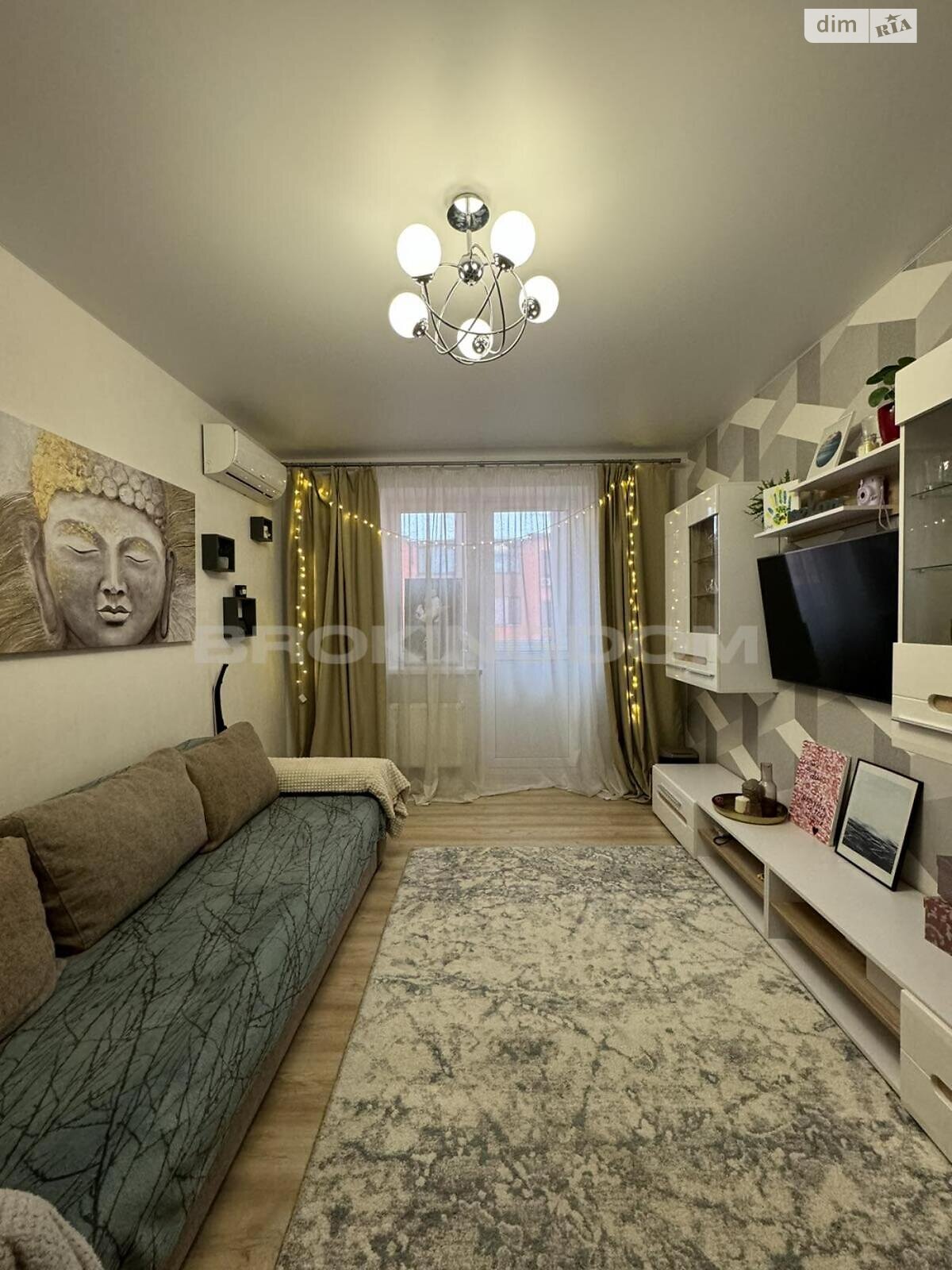 Продажа двухкомнатной квартиры в Софиевской Борщаговке, на ул. Счастливая 7, фото 1