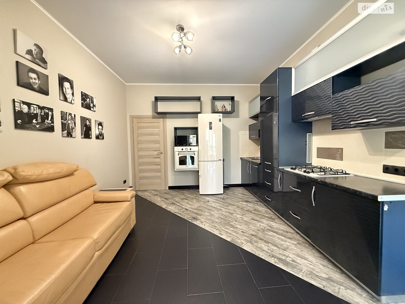 Продаж двокімнатної квартири в Софіївській Борщагівці, на вул. Щаслива 36, фото 1