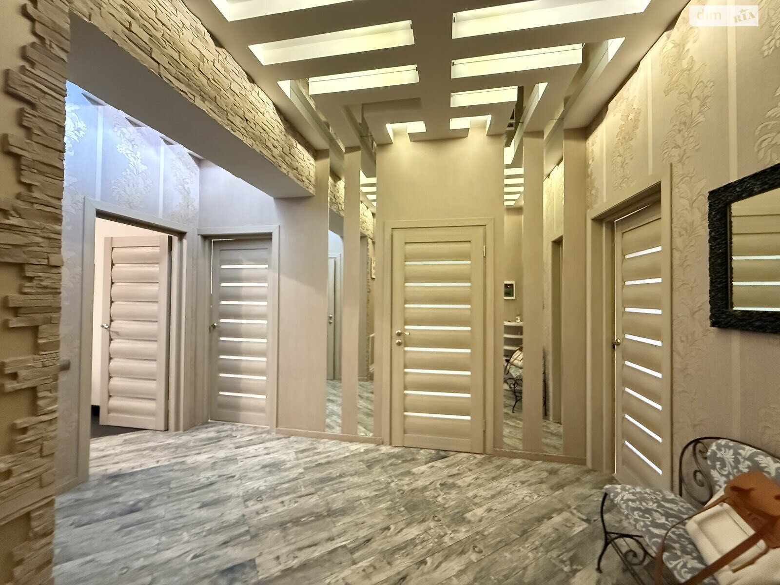 Продаж двокімнатної квартири в Софіївській Борщагівці, на вул. Щаслива 36, фото 1