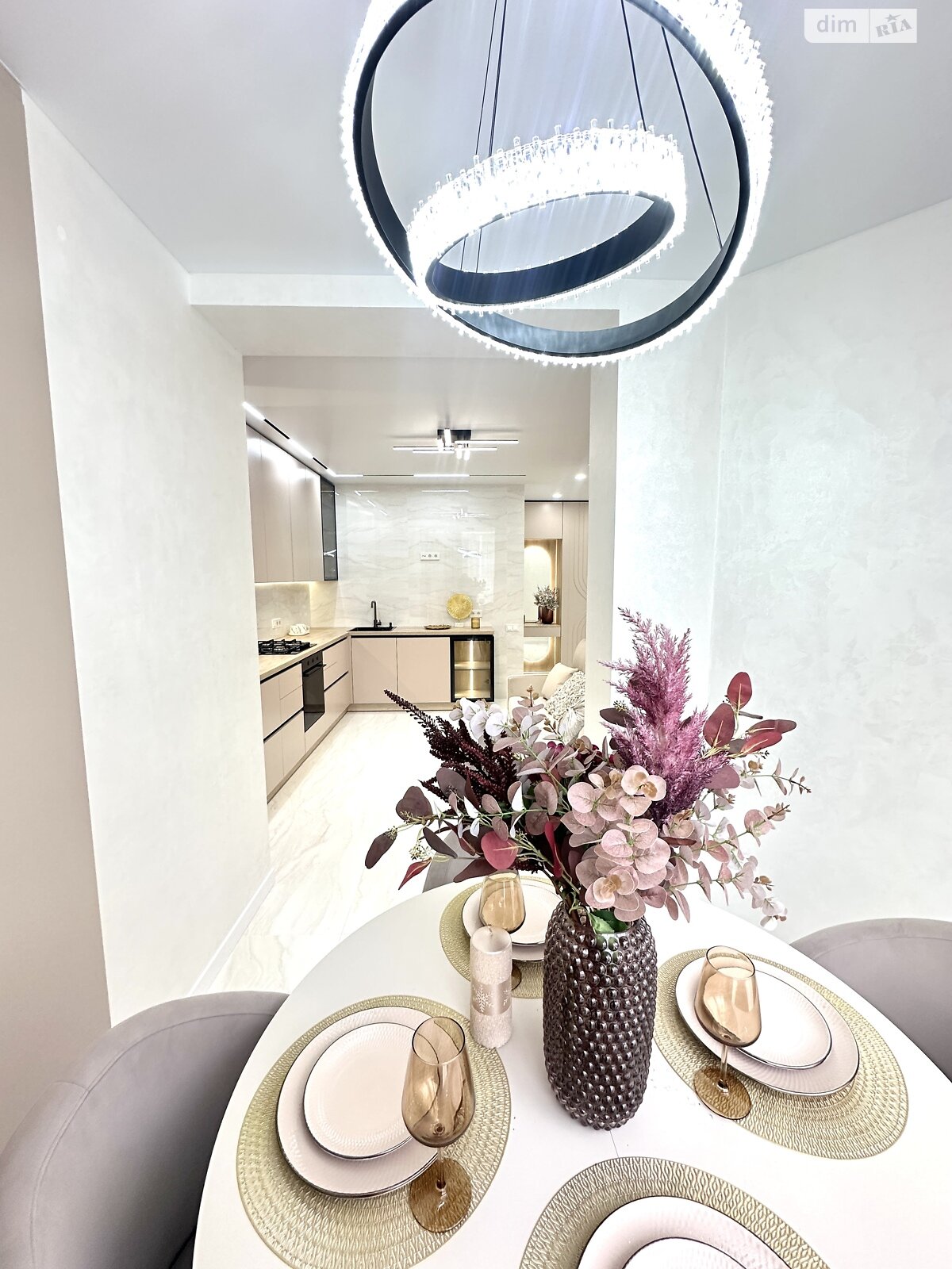 Продажа двухкомнатной квартиры в Софиевской Борщаговке, на ул. Счастливая 63, фото 1 Продажа двухкомнатной квартиры в Софиевской Борщаговке, на ул. Счастливая 63, фото 1