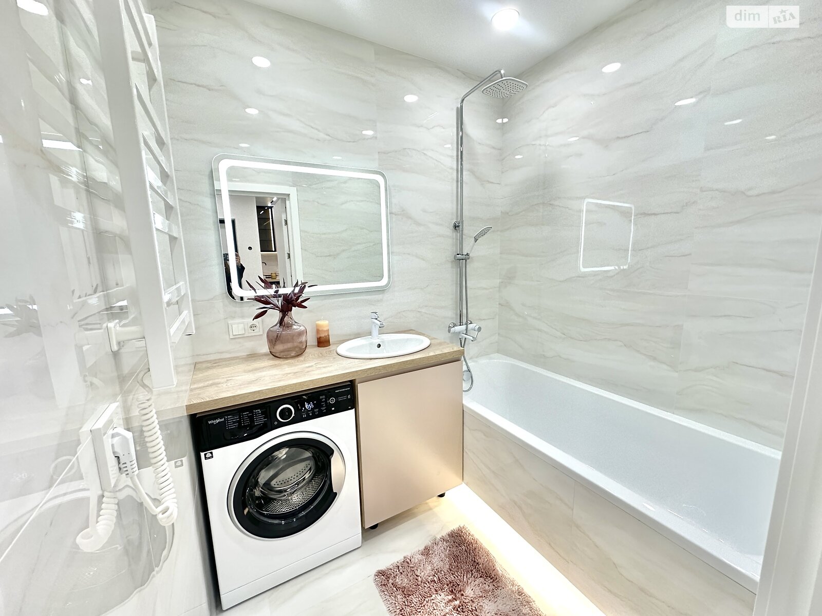 Продажа двухкомнатной квартиры в Софиевской Борщаговке, на ул. Счастливая 63, фото 1 Продажа двухкомнатной квартиры в Софиевской Борщаговке, на ул. Счастливая 63, фото 1