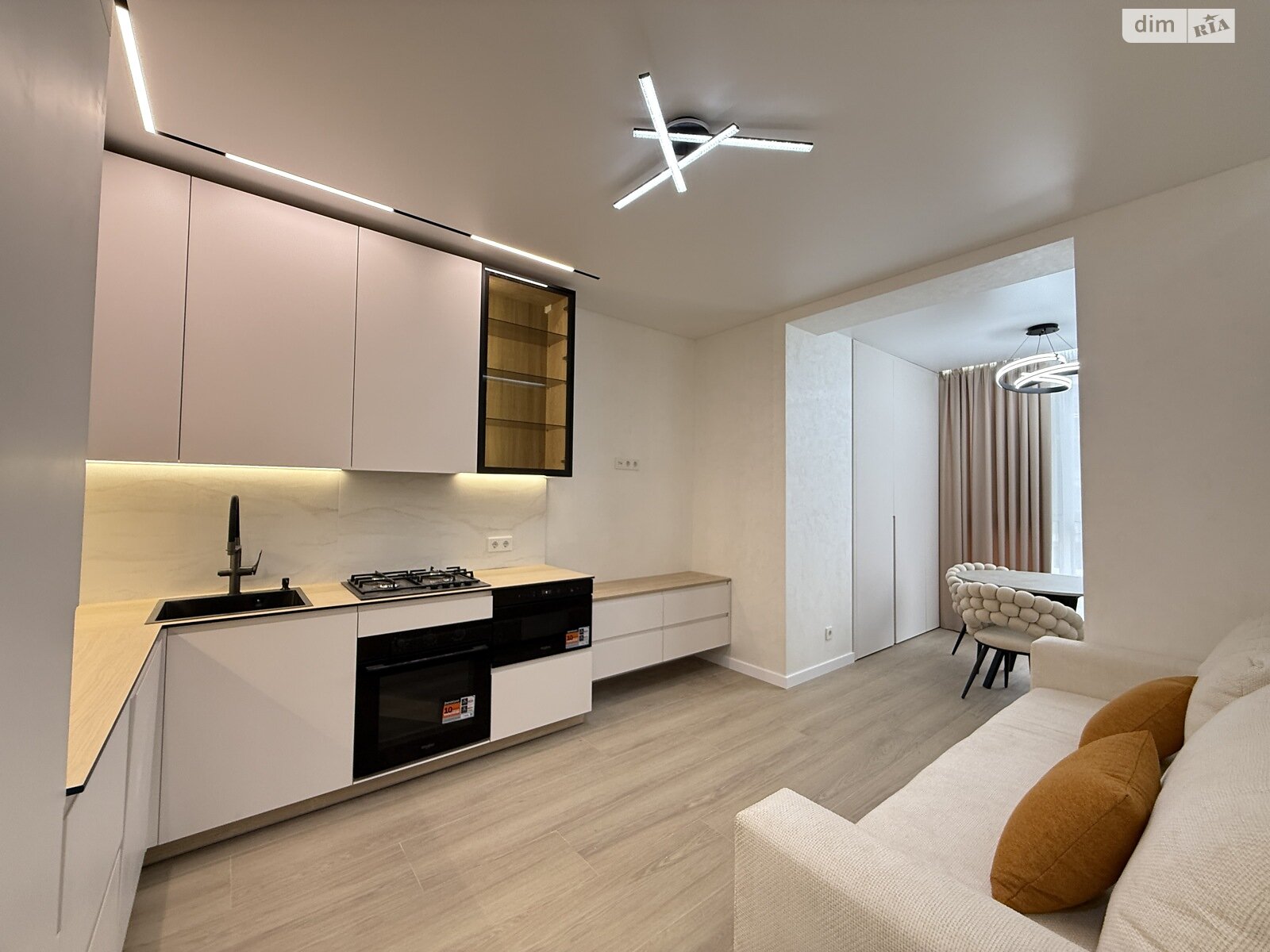 Продажа двухкомнатной квартиры в Софиевской Борщаговке, на ул. Счастливая 63, фото 1