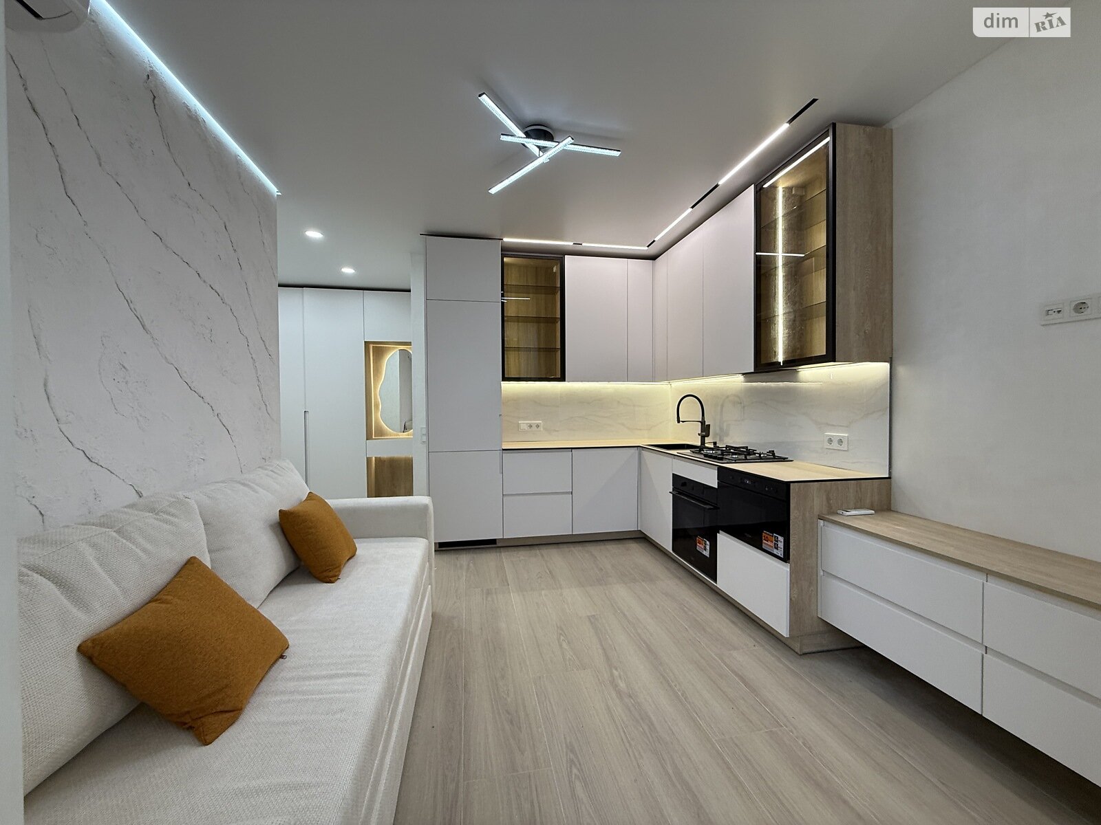 Продажа двухкомнатной квартиры в Софиевской Борщаговке, на ул. Счастливая 63, фото 1