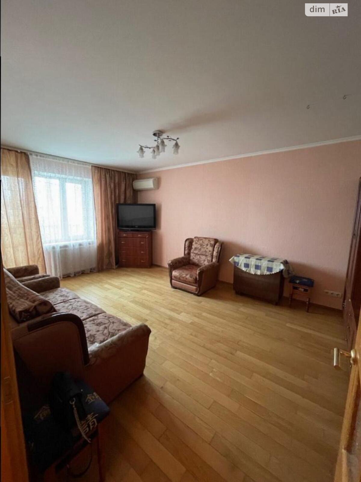 Продажа однокомнатной квартиры в Софиевской Борщаговке, на ул. Соборная 46, фото 1