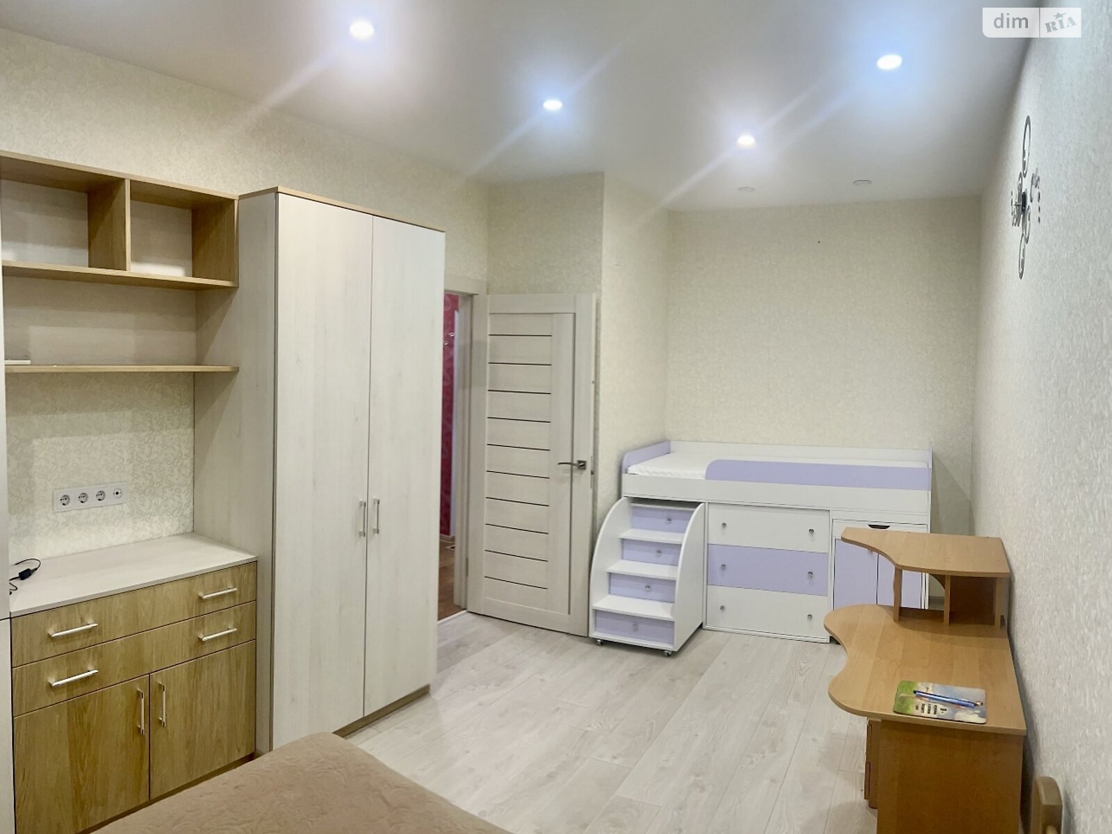 Продажа однокомнатной квартиры в Софиевской Борщаговке, на ул. Соборная 103/6, фото 1 Продажа однокомнатной квартиры в Софиевской Борщаговке, на ул. Соборная 103/6, фото 1
