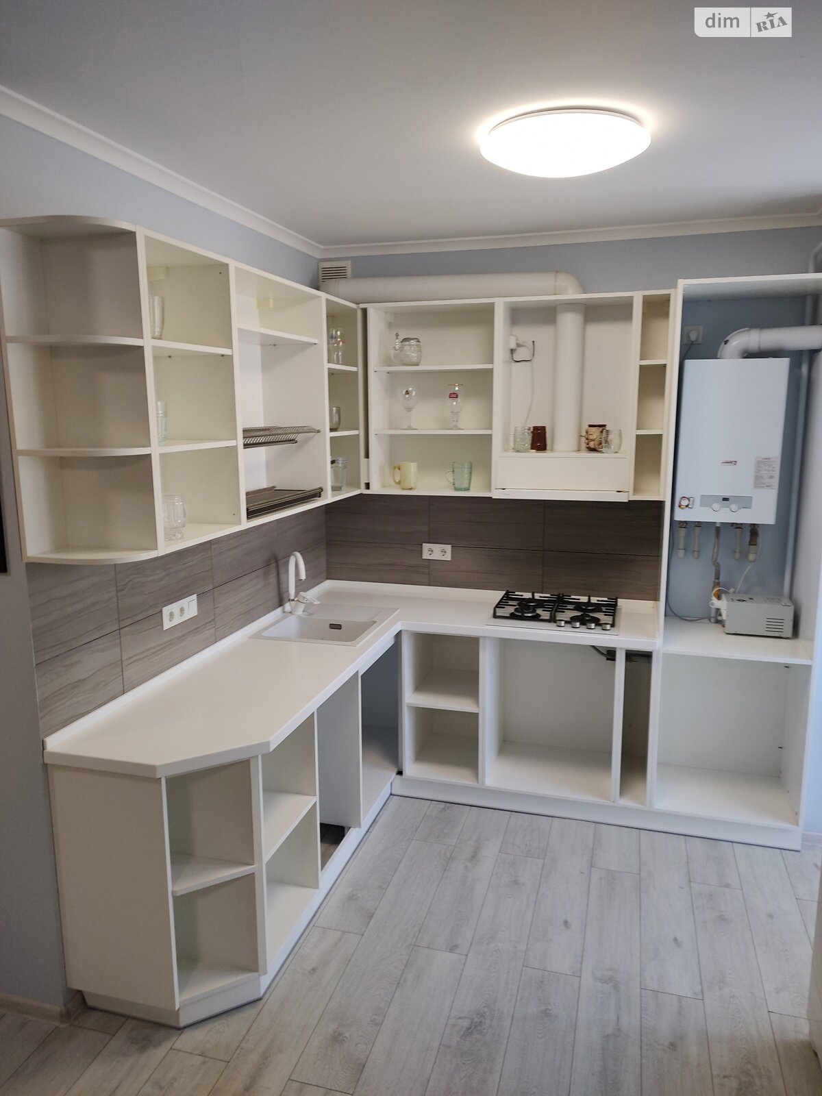 Продажа однокомнатной квартиры в Софиевской Борщаговке, на ул. Соборная 126/15, фото 1 Продажа однокомнатной квартиры в Софиевской Борщаговке, на ул. Соборная 126/15, фото 1