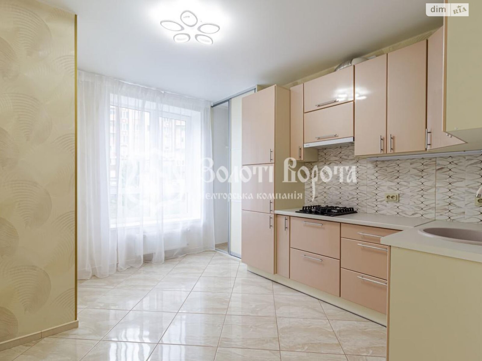 Продажа однокомнатной квартиры в Софиевской Борщаговке, на ул. Соборная 103/16, фото 1 Продажа однокомнатной квартиры в Софиевской Борщаговке, на ул. Соборная 103/16, фото 1