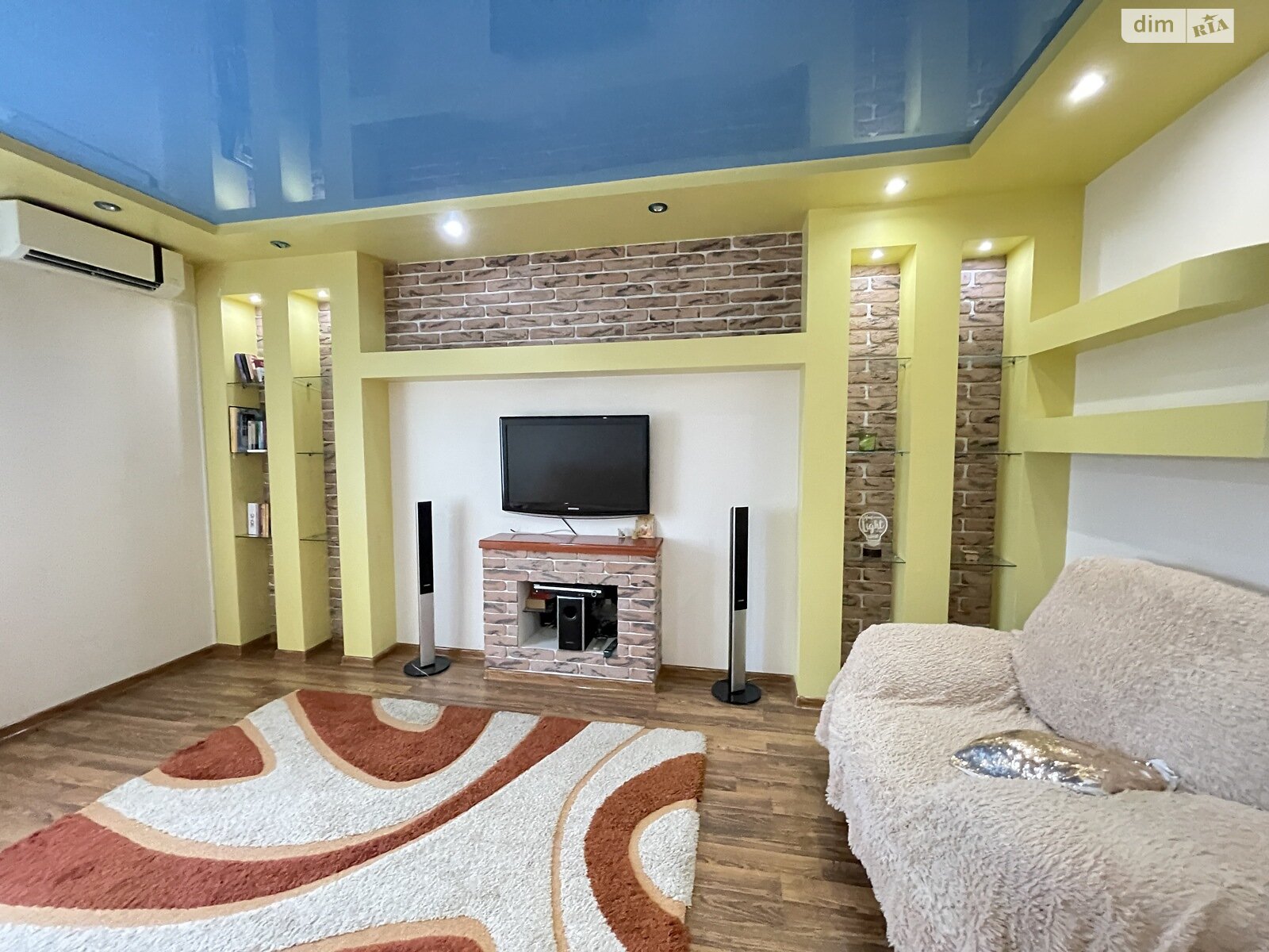 Продаж трикімнатної квартири в Софіївській Борщагівці, на вул. Соборна 46, фото 1