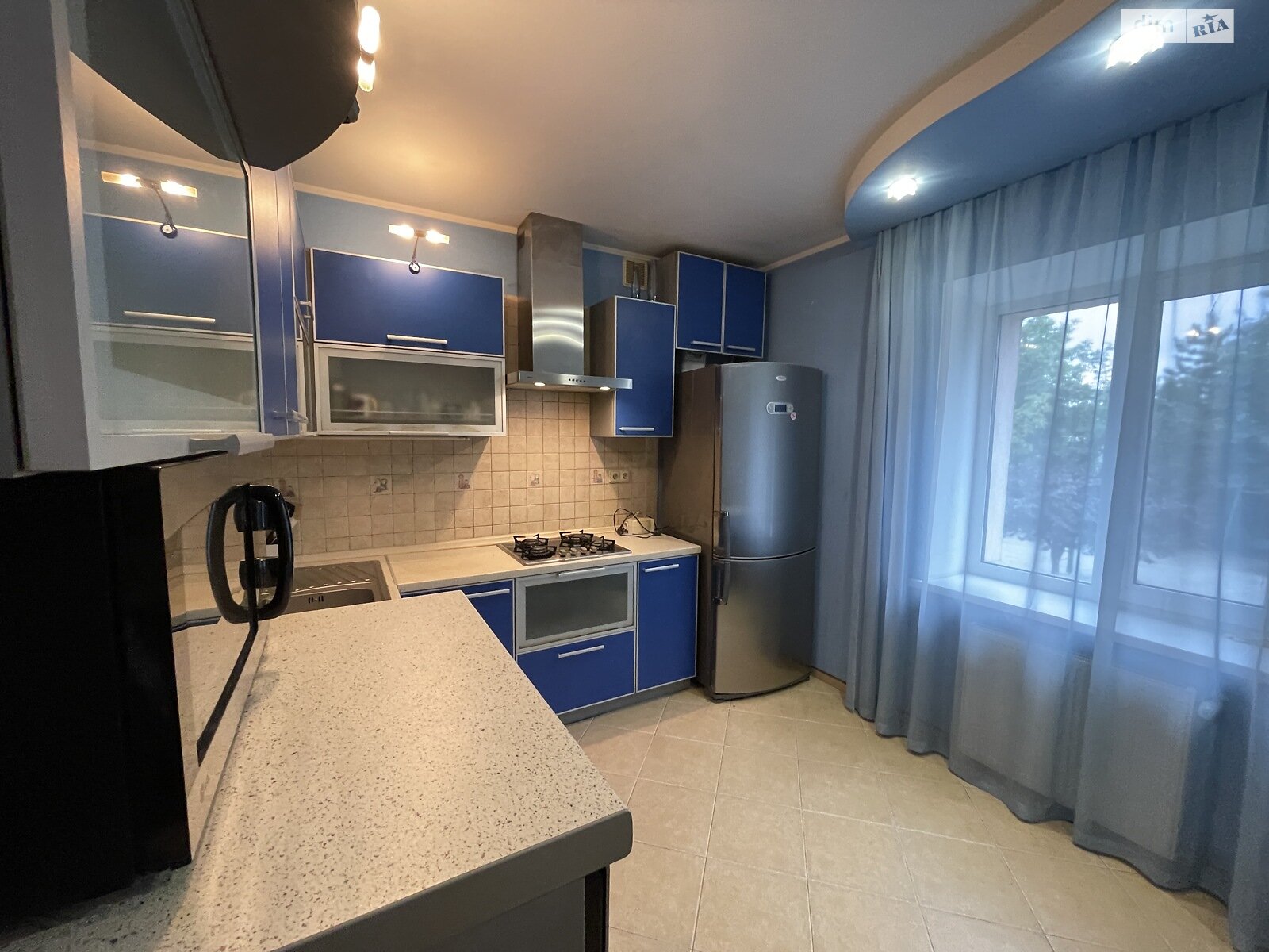 Продаж трикімнатної квартири в Софіївській Борщагівці, на вул. Соборна 46, фото 1