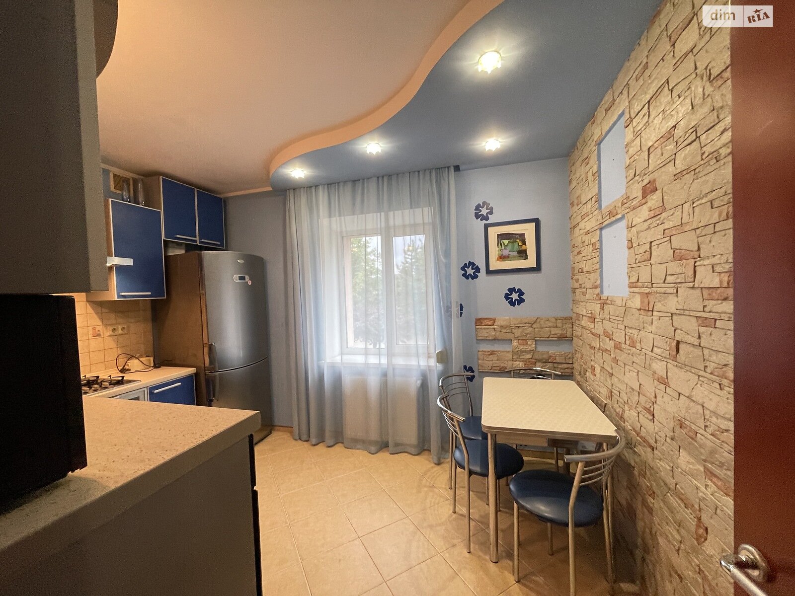 Продаж трикімнатної квартири в Софіївській Борщагівці, на вул. Соборна 46, фото 1