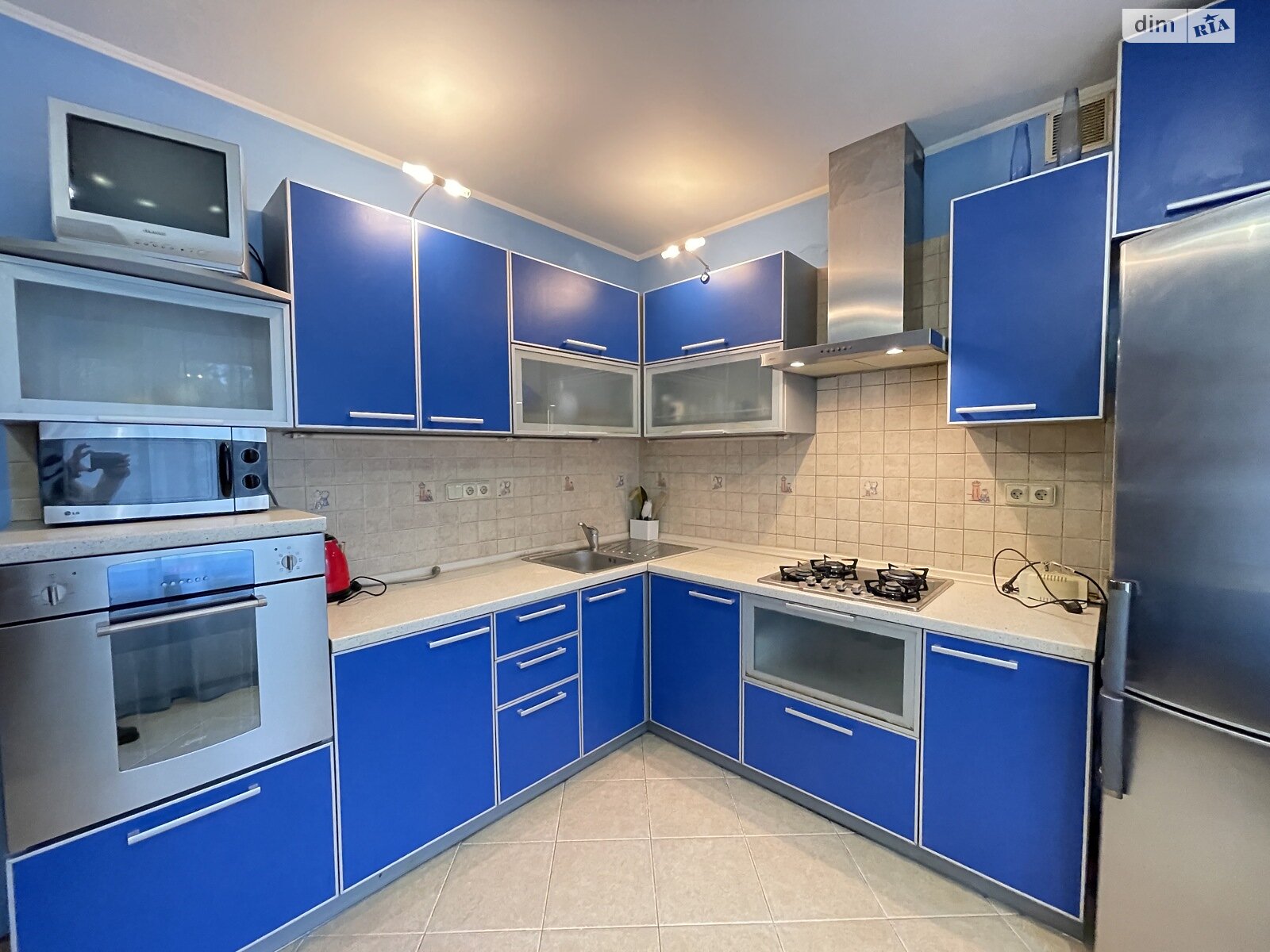 Продаж трикімнатної квартири в Софіївській Борщагівці, на вул. Соборна 46, фото 1