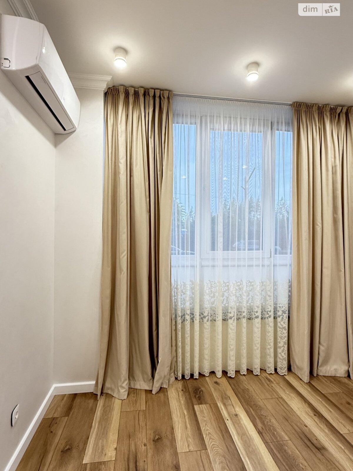 Продаж трикімнатної квартири в Софіївській Борщагівці, на вул. Свободи 1С, фото 1 Продаж трикімнатної квартири в Софіївській Борщагівці, на вул. Свободи 1С, фото 1