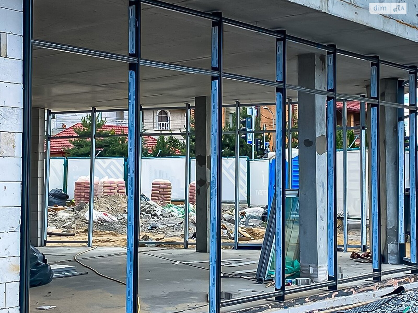 Продажа трехкомнатной квартиры в Софиевской Борщаговке, на ул. Яблоневая 3А, фото 1 Продажа трехкомнатной квартиры в Софиевской Борщаговке, на ул. Яблоневая 3А, фото 1