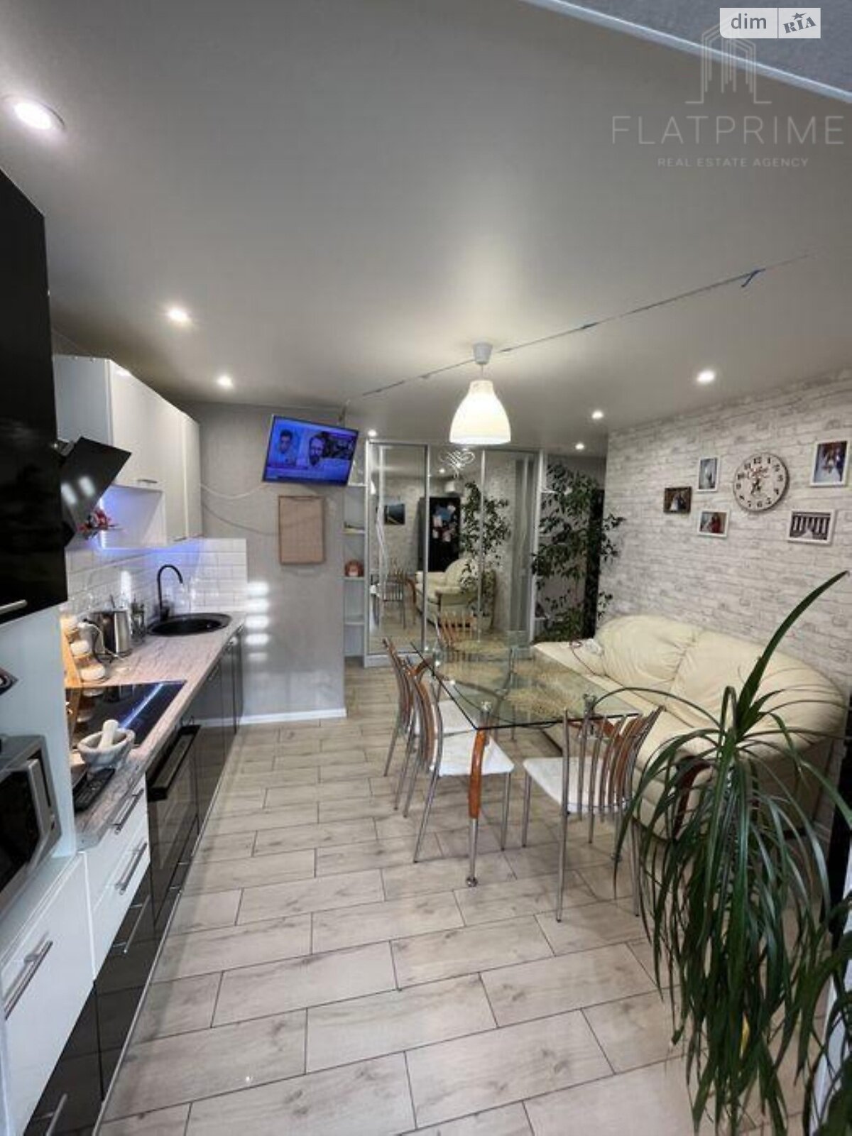 Продажа двухкомнатной квартиры в Софиевской Борщаговке, на ул. Яблоневая 9Г, фото 1