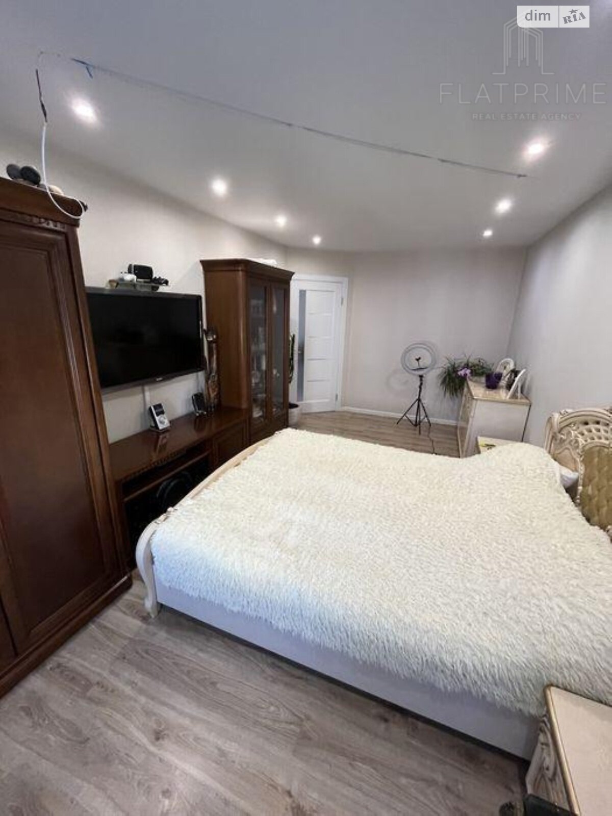 Продажа двухкомнатной квартиры в Софиевской Борщаговке, на ул. Яблоневая 9Г, фото 1