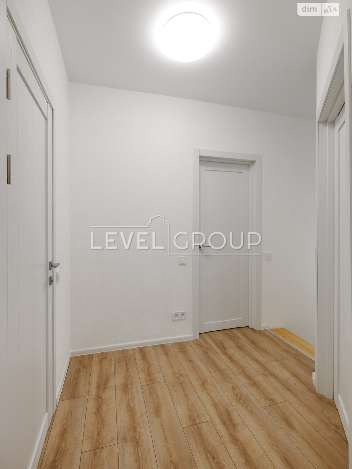Продажа трехкомнатной квартиры в Софиевской Борщаговке, на ул. Клубная 10, фото 1 Продажа трехкомнатной квартиры в Софиевской Борщаговке, на ул. Клубная 10, фото 1