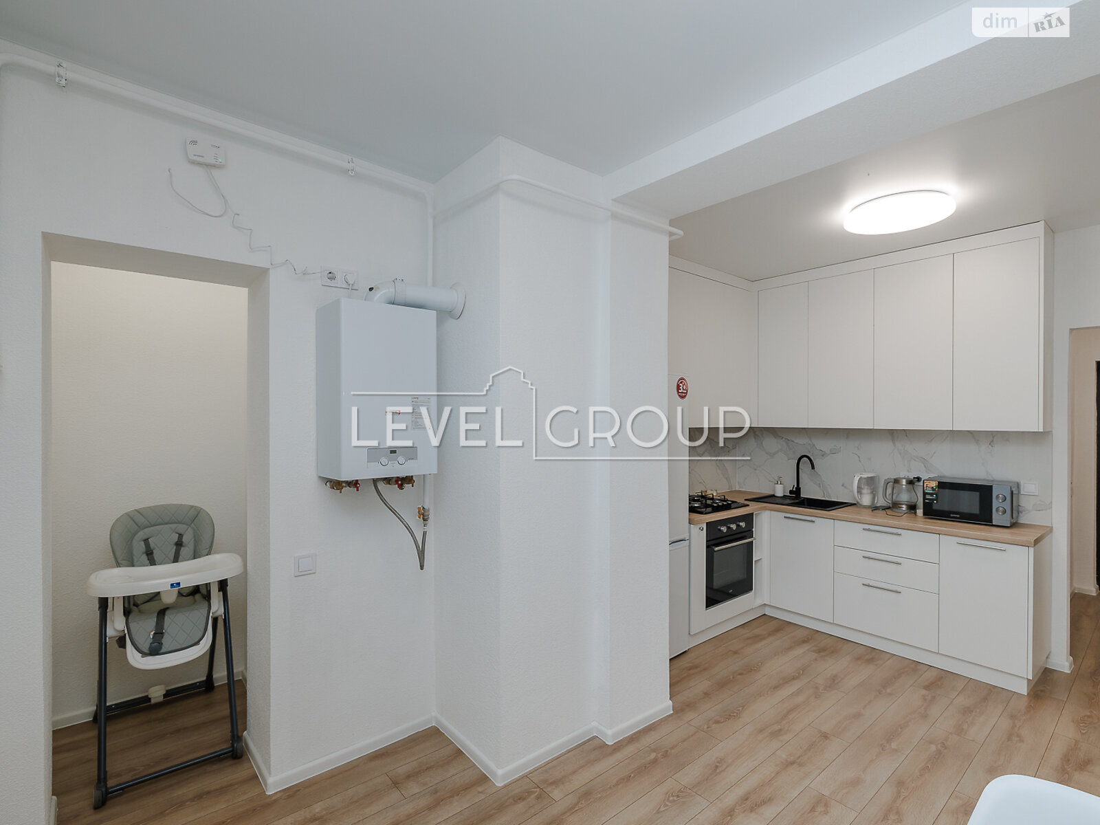 Продажа трехкомнатной квартиры в Софиевской Борщаговке, на ул. Клубная 10, фото 1 Продажа трехкомнатной квартиры в Софиевской Борщаговке, на ул. Клубная 10, фото 1