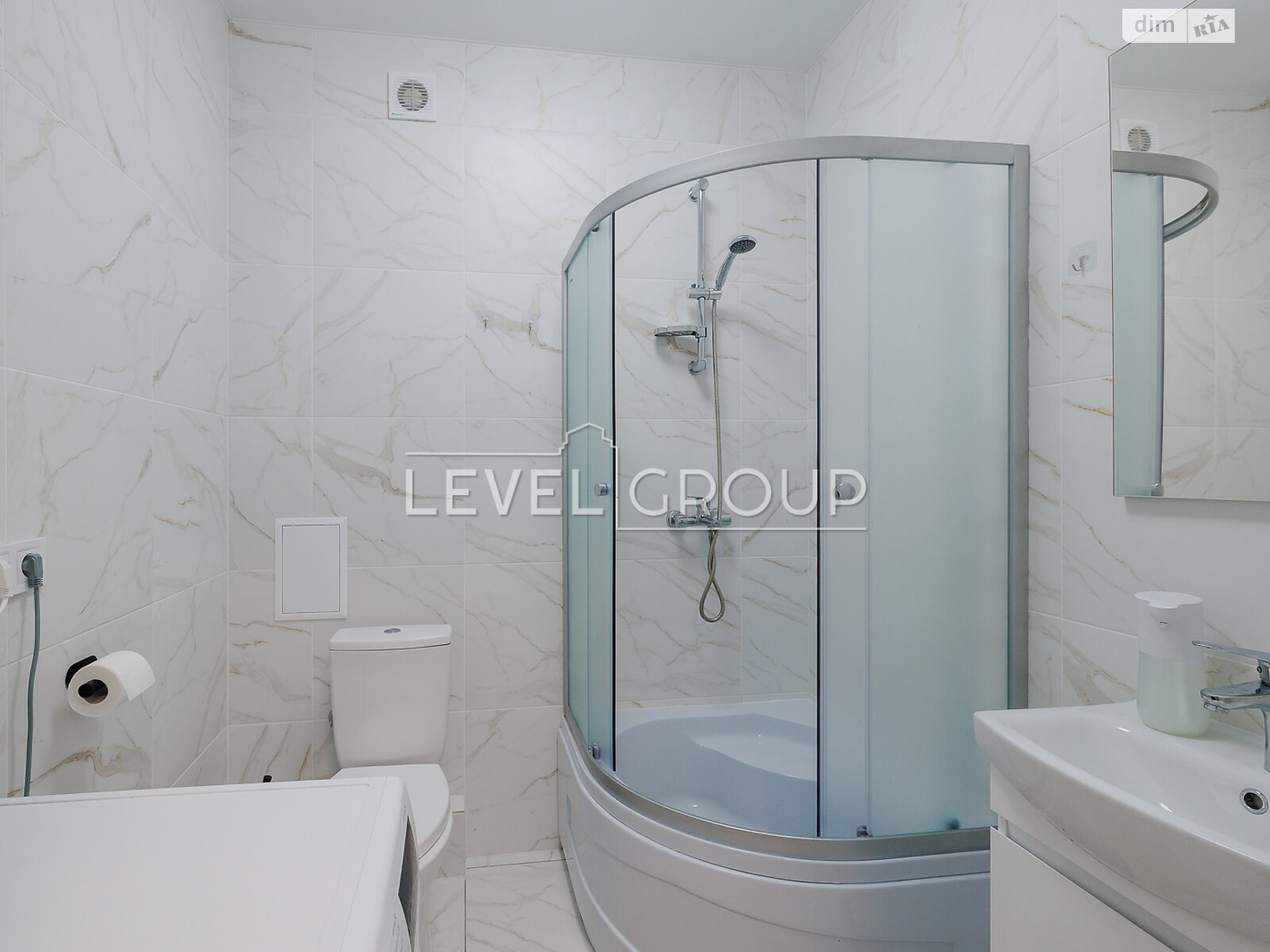 Продажа трехкомнатной квартиры в Софиевской Борщаговке, на ул. Клубная 10, фото 1 Продажа трехкомнатной квартиры в Софиевской Борщаговке, на ул. Клубная 10, фото 1